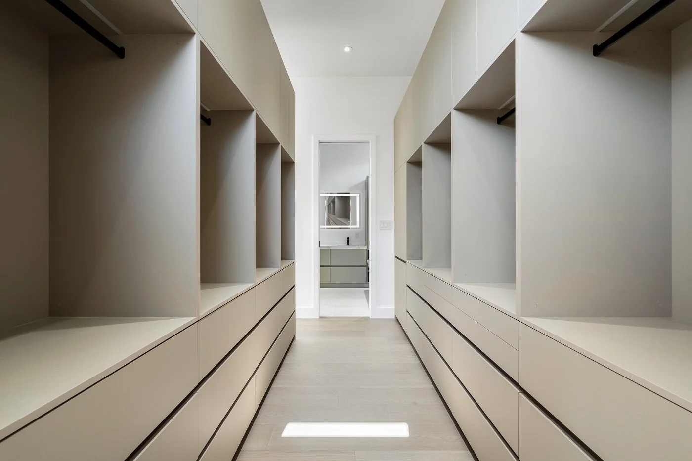 Terra Nova - 7 Neptune Dr © APi360 Web - 25.jpg