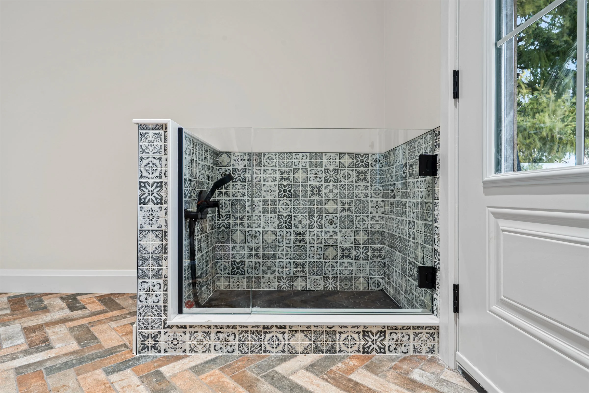 66 Lodor Ln © APi360 Web - 048.jpg