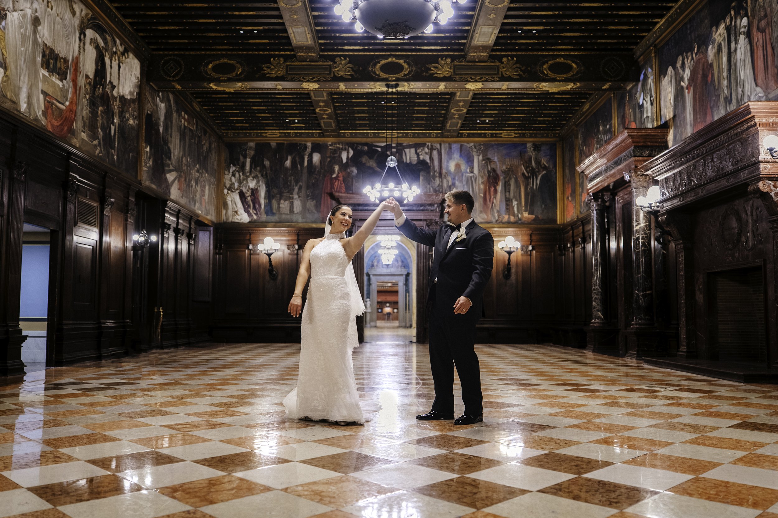 Nicole_Matt_Wedding_Upstairs Posed Shots--101.jpg