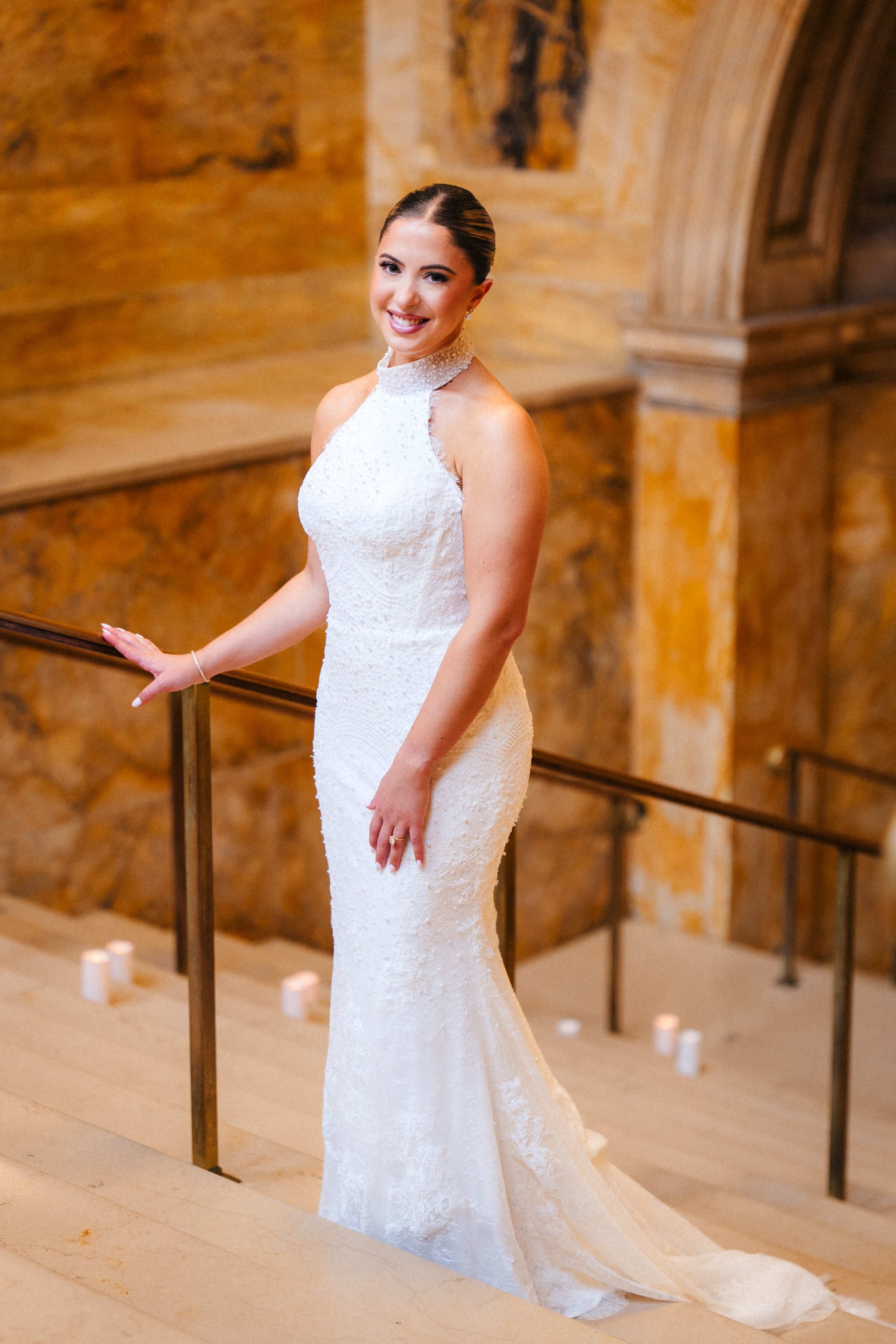 Nicole_Matt_Wedding_Entering Venue_Posed Shots-32.jpg