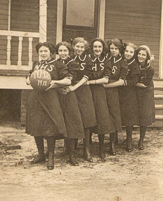  Newborn Highschool Girls Basketball 1911: Mattie Holcomb, Mary Mitchell Adams, Maggie Pitts Williams, Mae Pitts Jones, ?, ?, Jeane Carter Robertson 