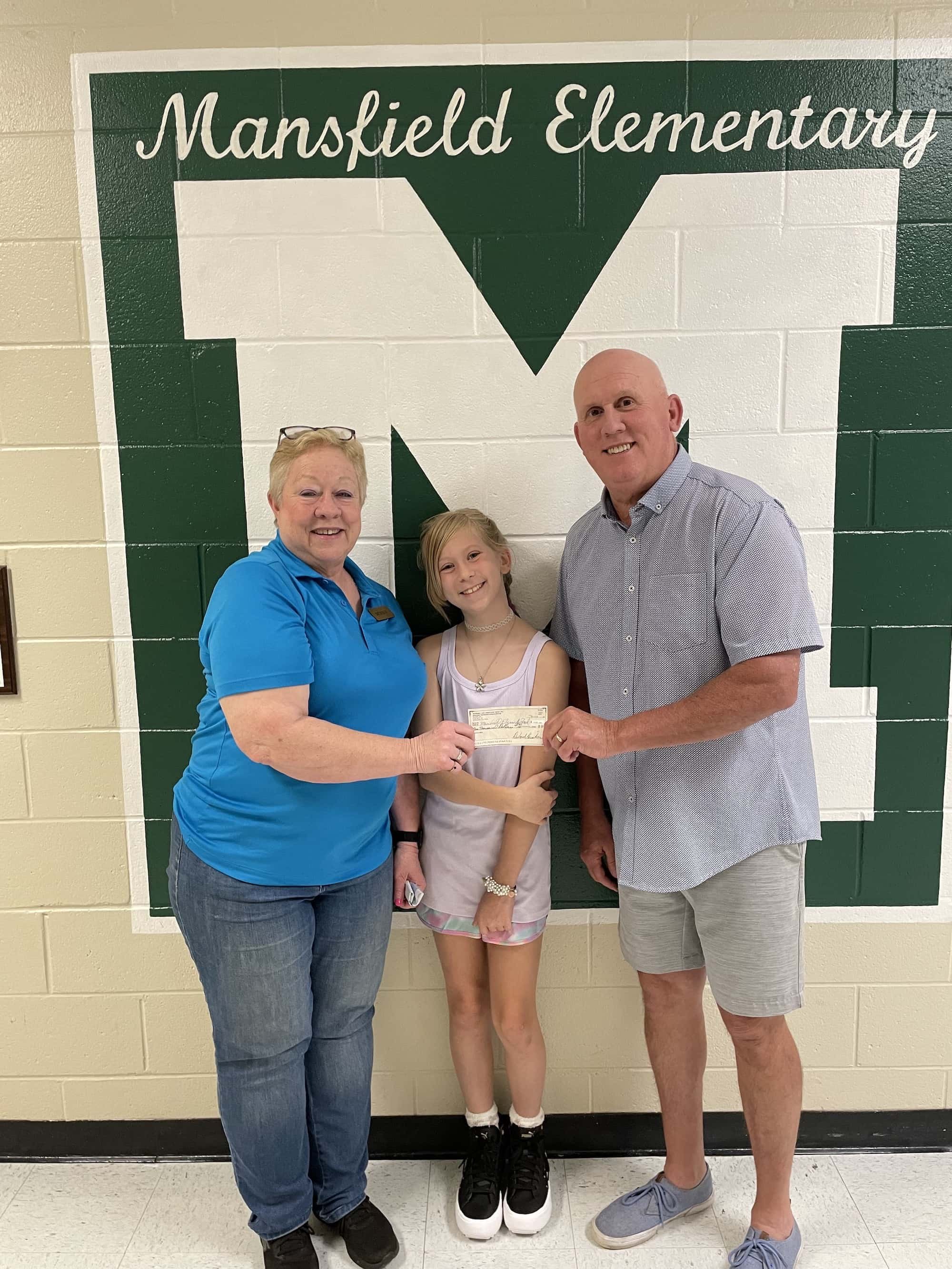 NAHT Donation to Mansfield Elementary