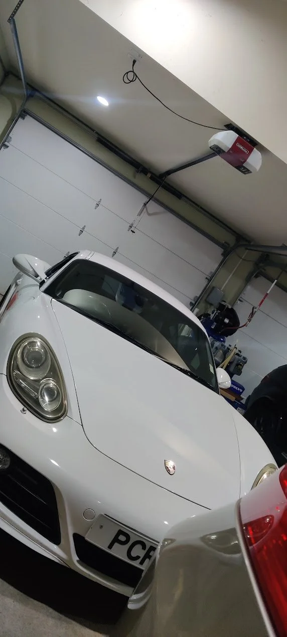 A 2007 Porsche 986.1 Cayman in to structure a restoration plan to return it like new