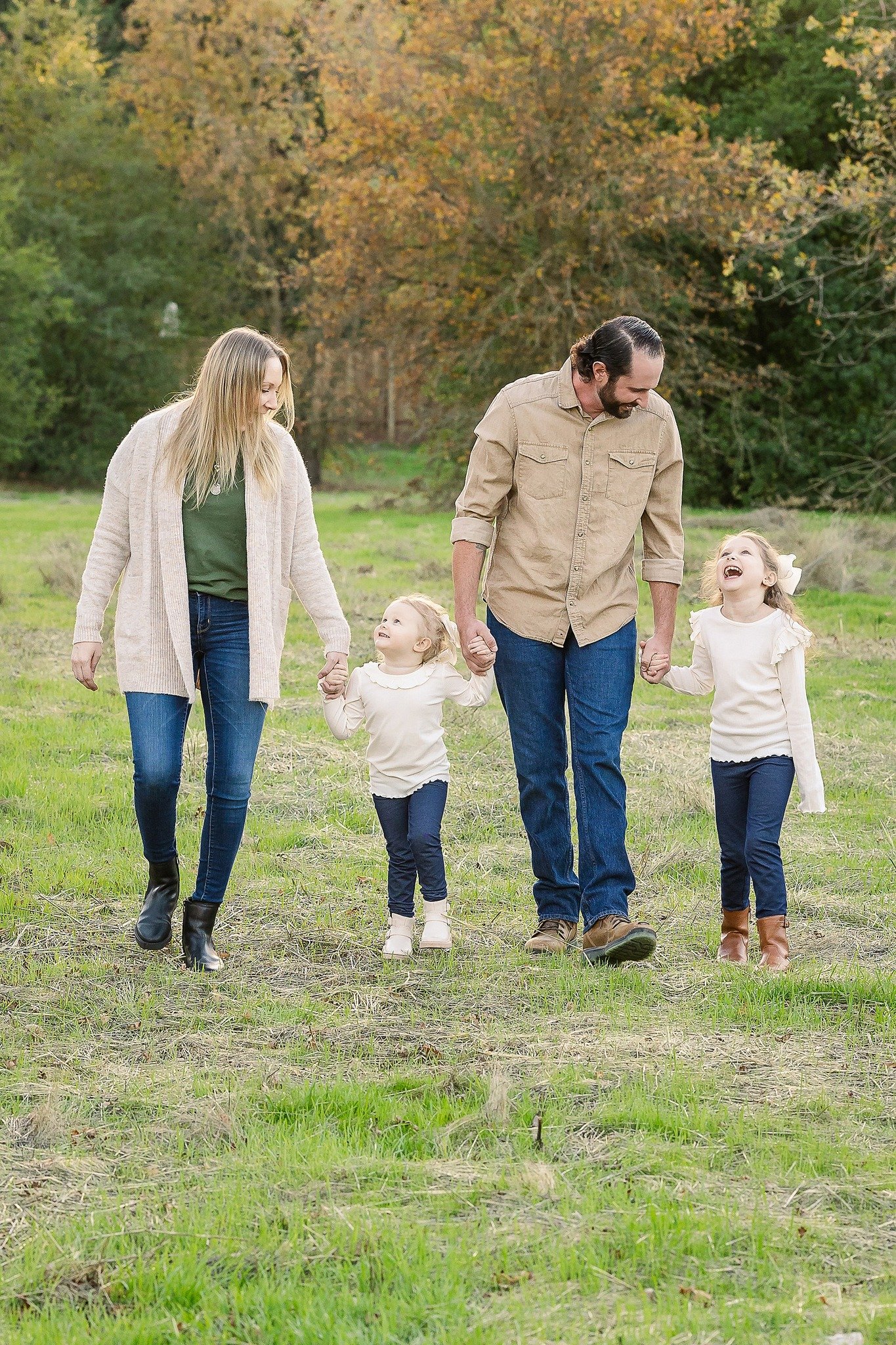 Wed Walk Throughs: How to Make Family Photos Fun (Even for the Kids!)

Worried about restless kids during your session? No problem! 🎉 I make family sessions interactive and fun with games, movement, and candid moments. No stiff posing&mdash;just rea