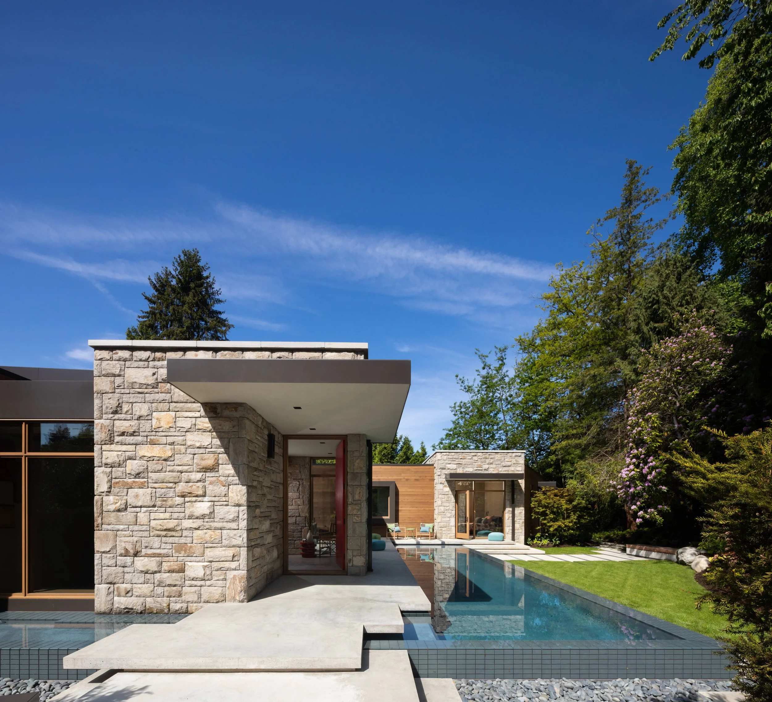 Exterior - Back 2-min.JPG