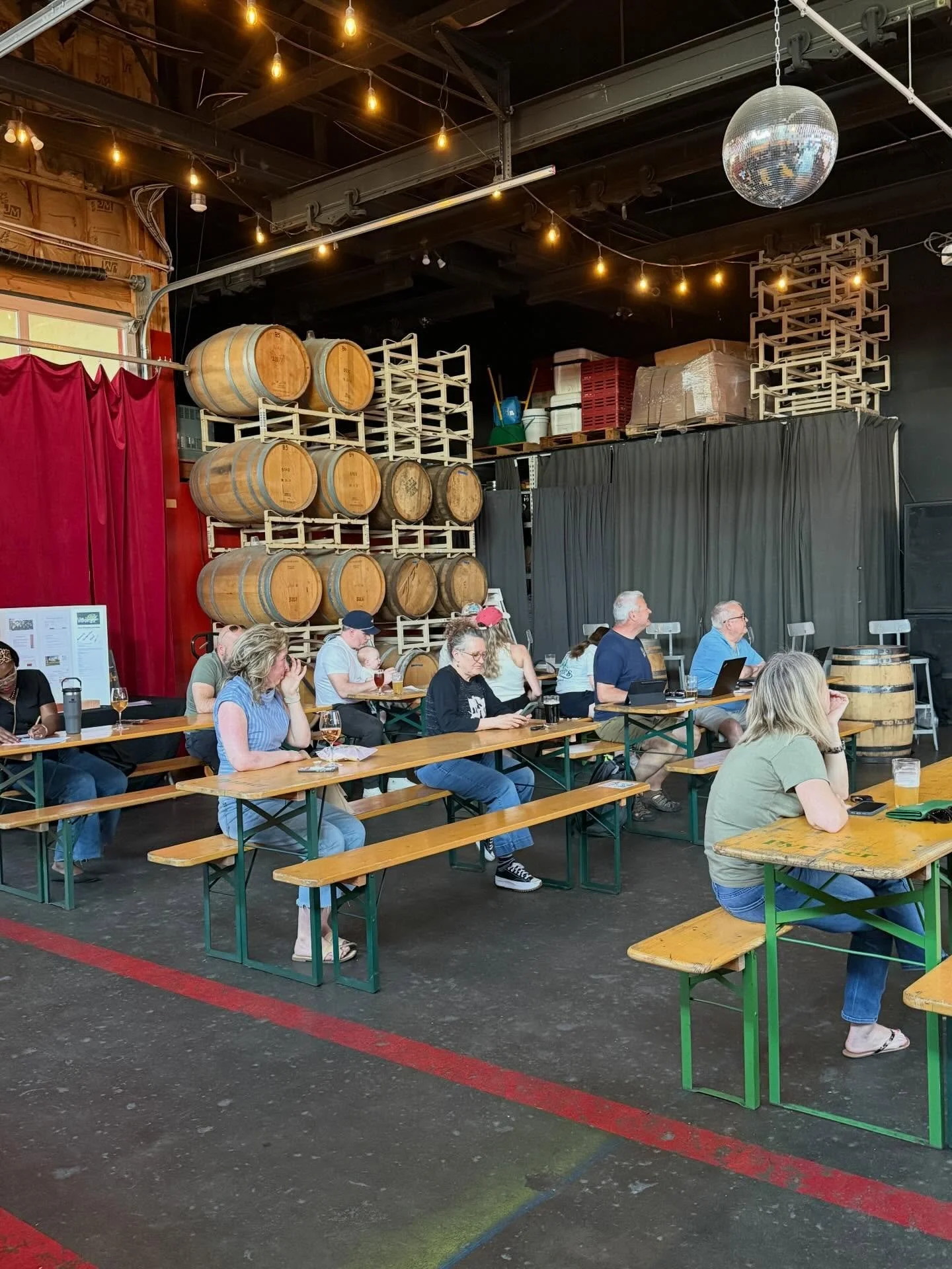 Another great community meeting tonight &mdash; 5 new neighbors too!  Thanks to everyone who came out or logged on.  And special thanks to @freerangebrew for the hospitality and good beer!