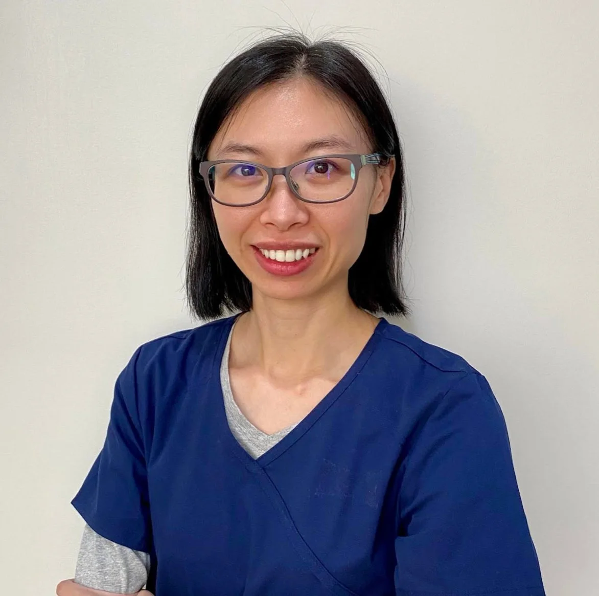Lina Zhu Registered Acupuncturist Massage Therapist Oak Skin Burnaby BC