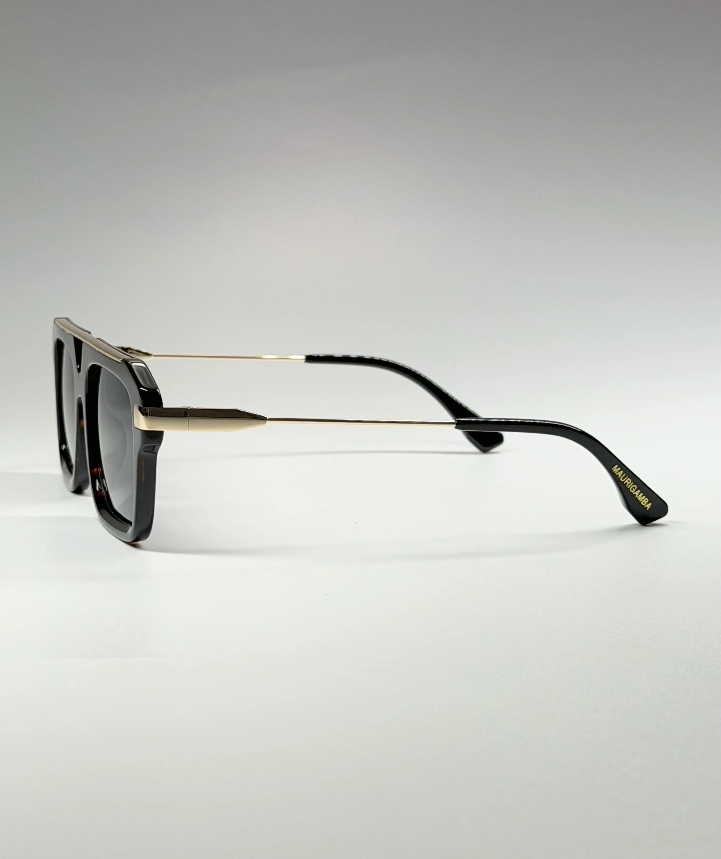 Contemporary Italian Design · Lightweight Luxury Construction · Elevated Everyday Style