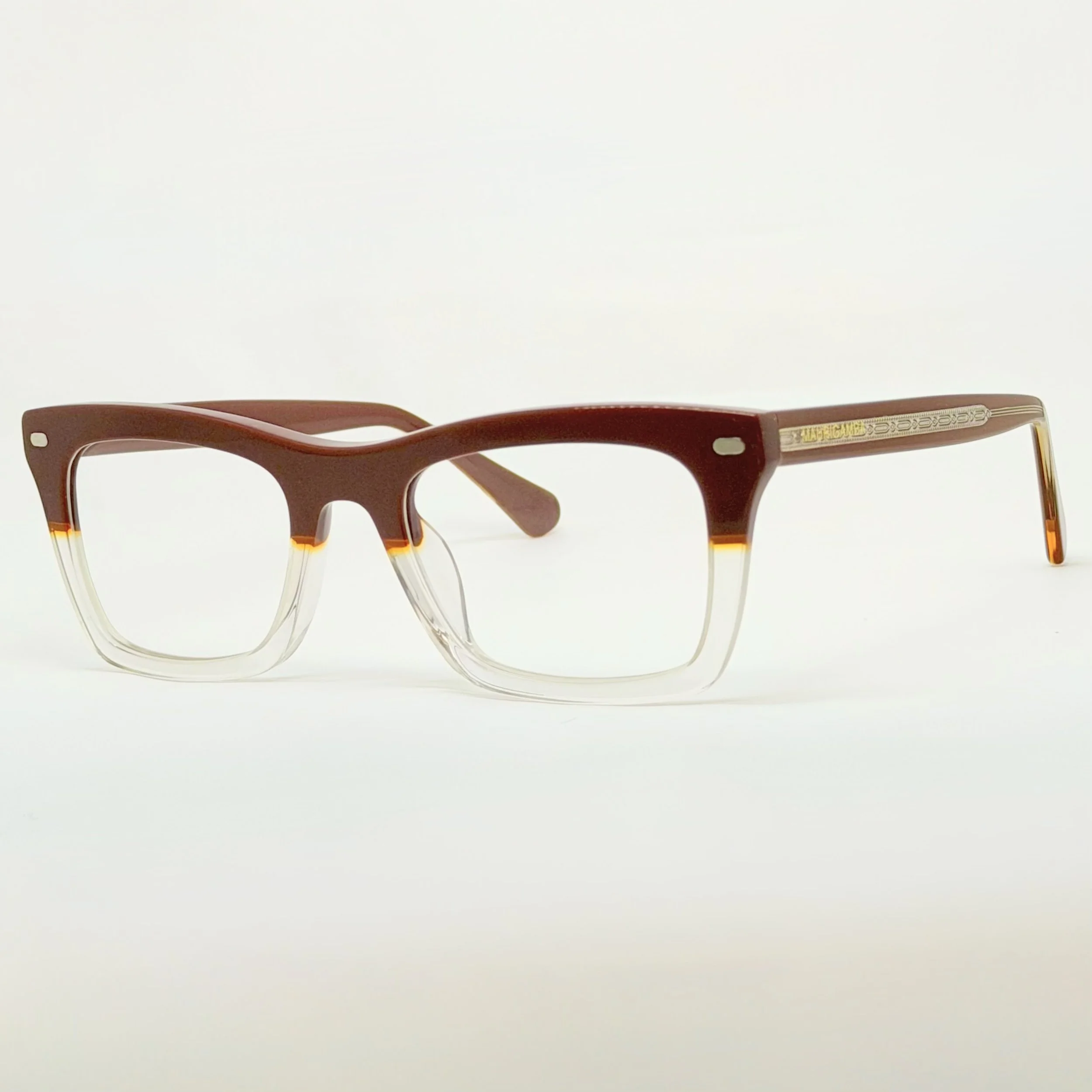 Premium Handcrafted Acetate · Lightweight Comfort · Signature MauriGamba Craftsmanship