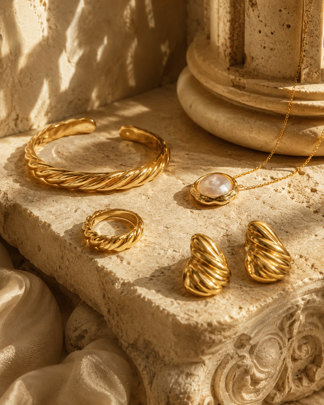 Jewelry - Curating