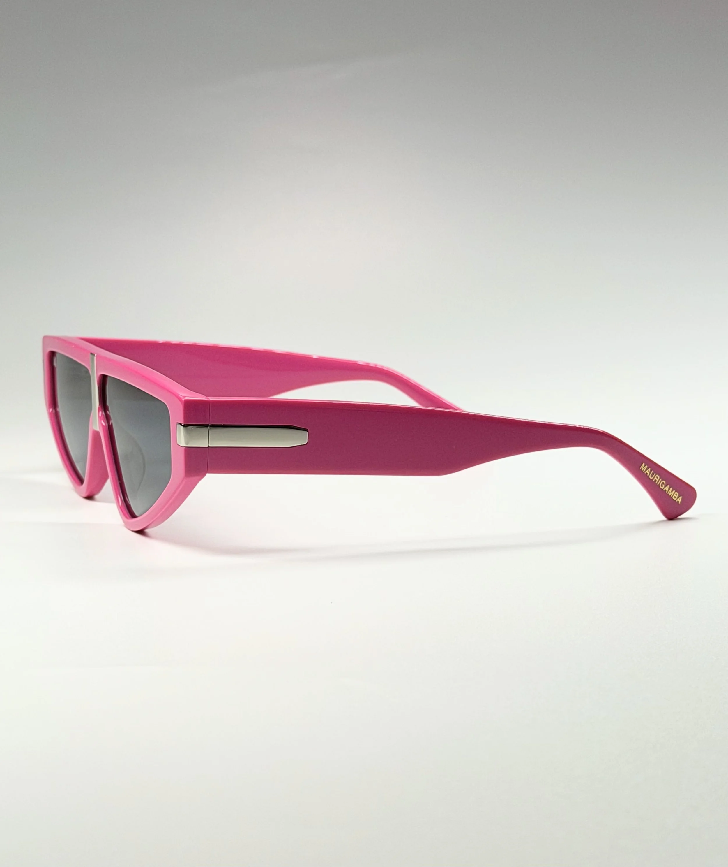 Bold Futuristic Design · Sculptural Luxury Eyewear · High Fashion Statement Piece