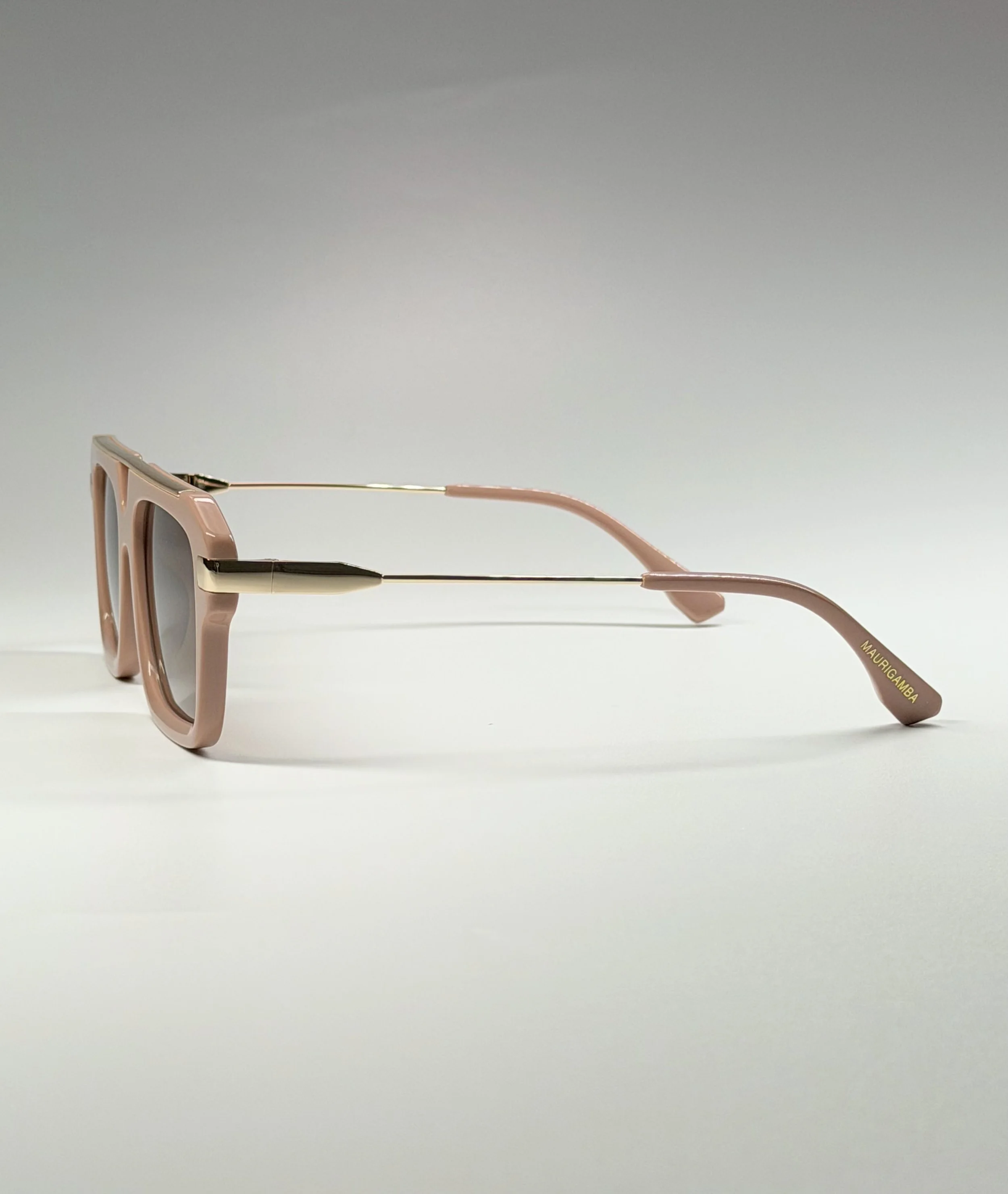 Architectural Design · Lightweight Metal Temples · Contemporary Luxury Eyewear