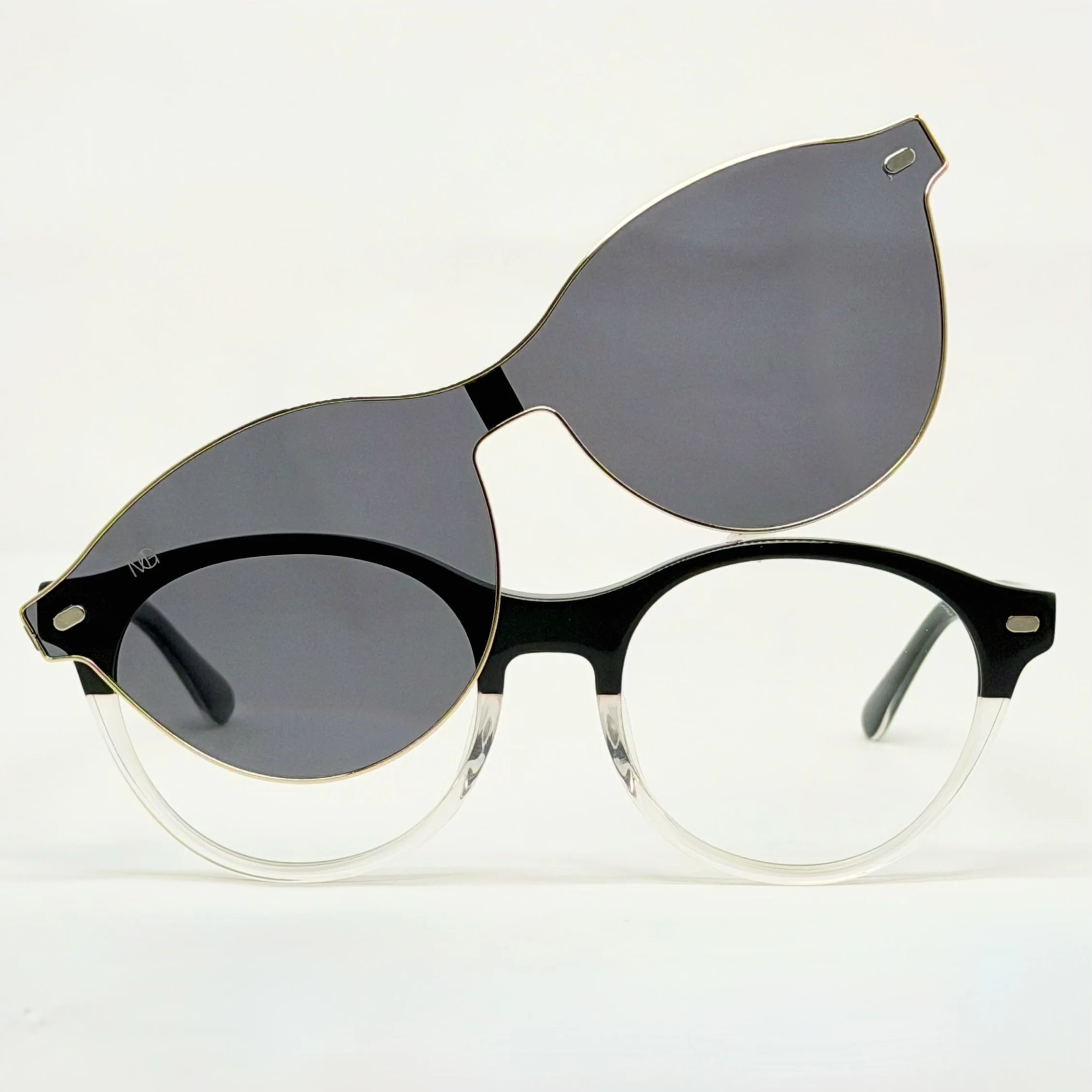 MauriGamba Catalina Black & Crystal Women’s Clip-On Eyewear