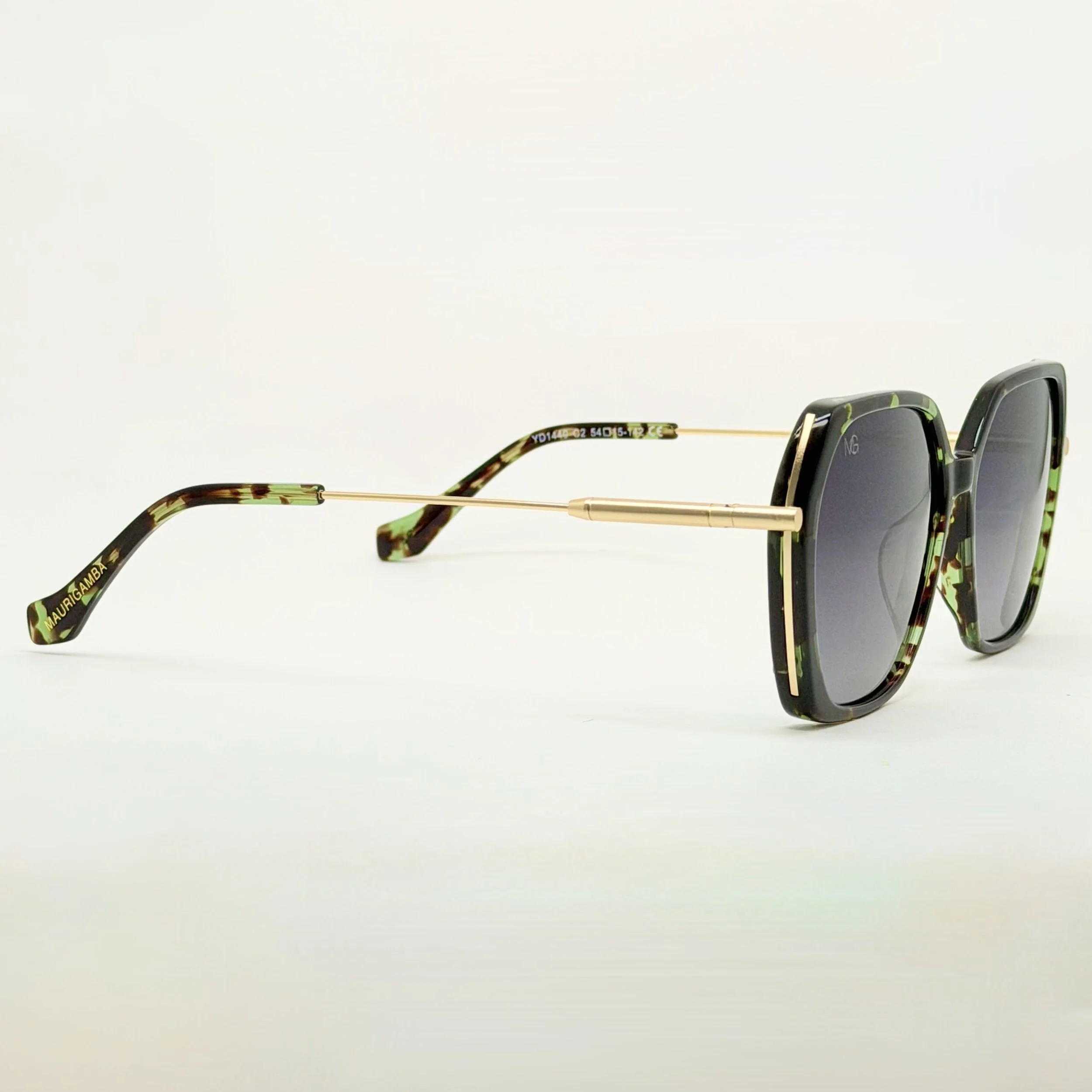 Premium Italian Acetate • Titanium Temples • Handcrafted Luxury
