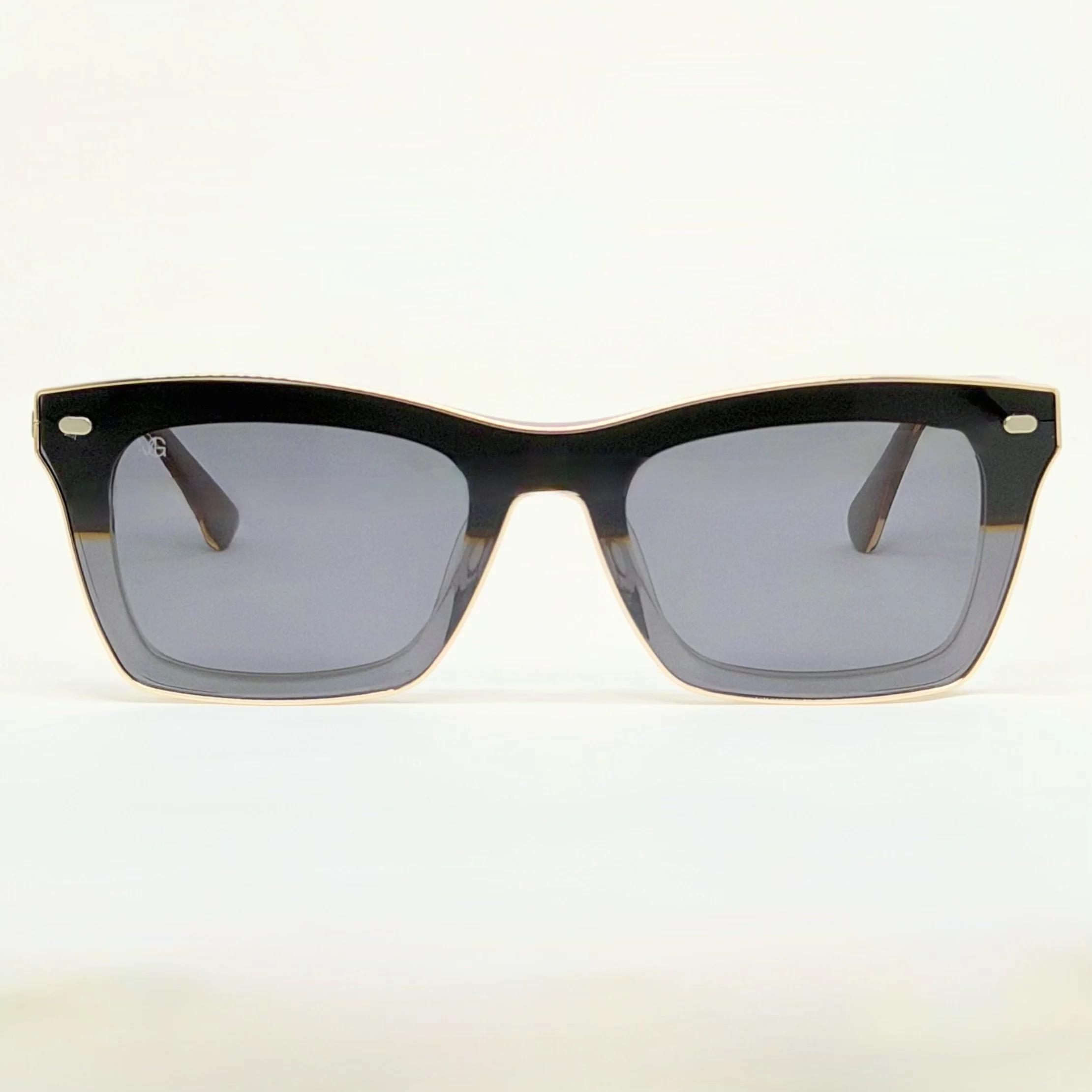 Polarized Magnetic Clip-On · Seamless Transformation · Everyday Luxury