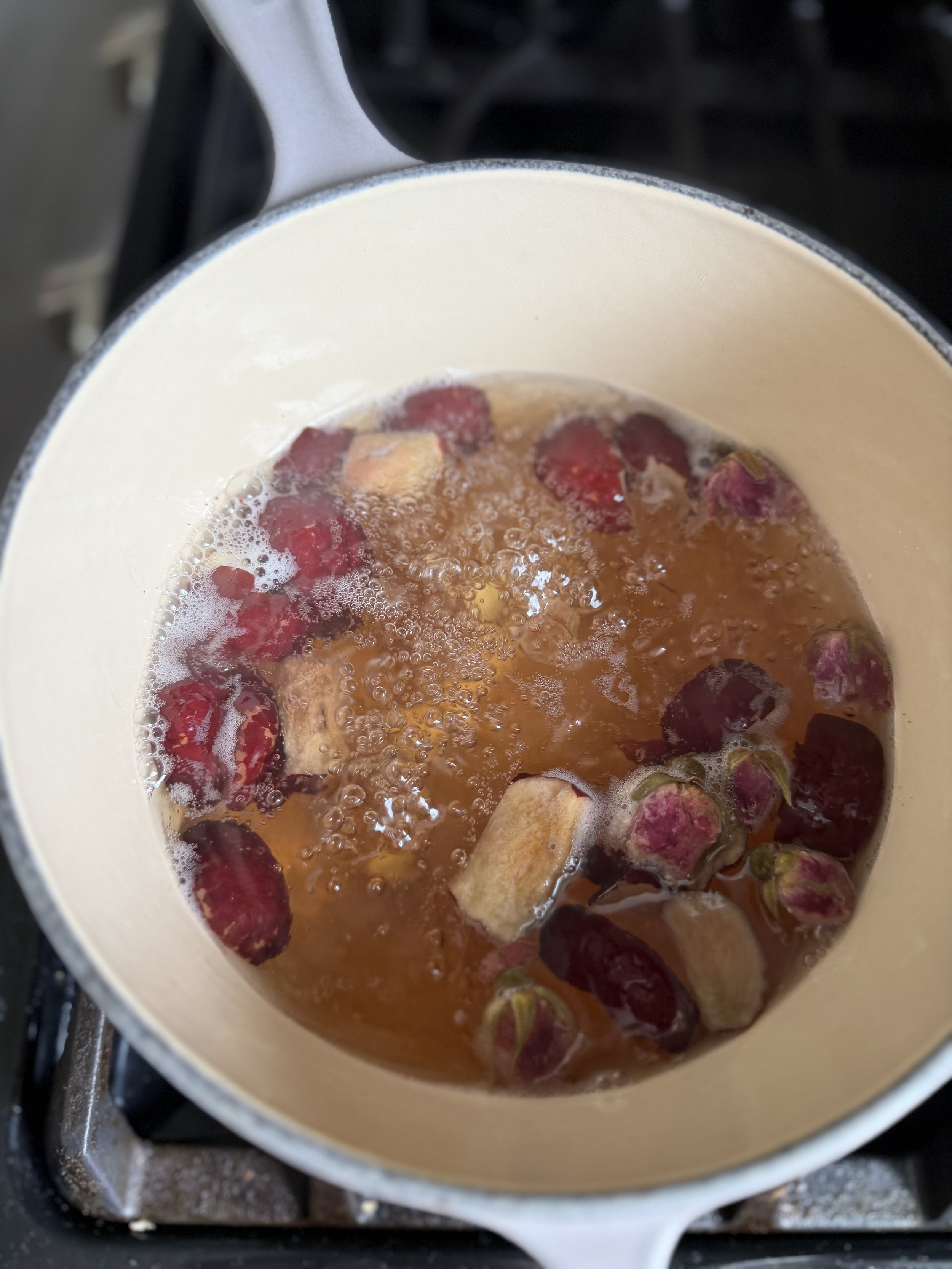 The TCM-Inspired Sleep Tea I’ve Been Having Every Night