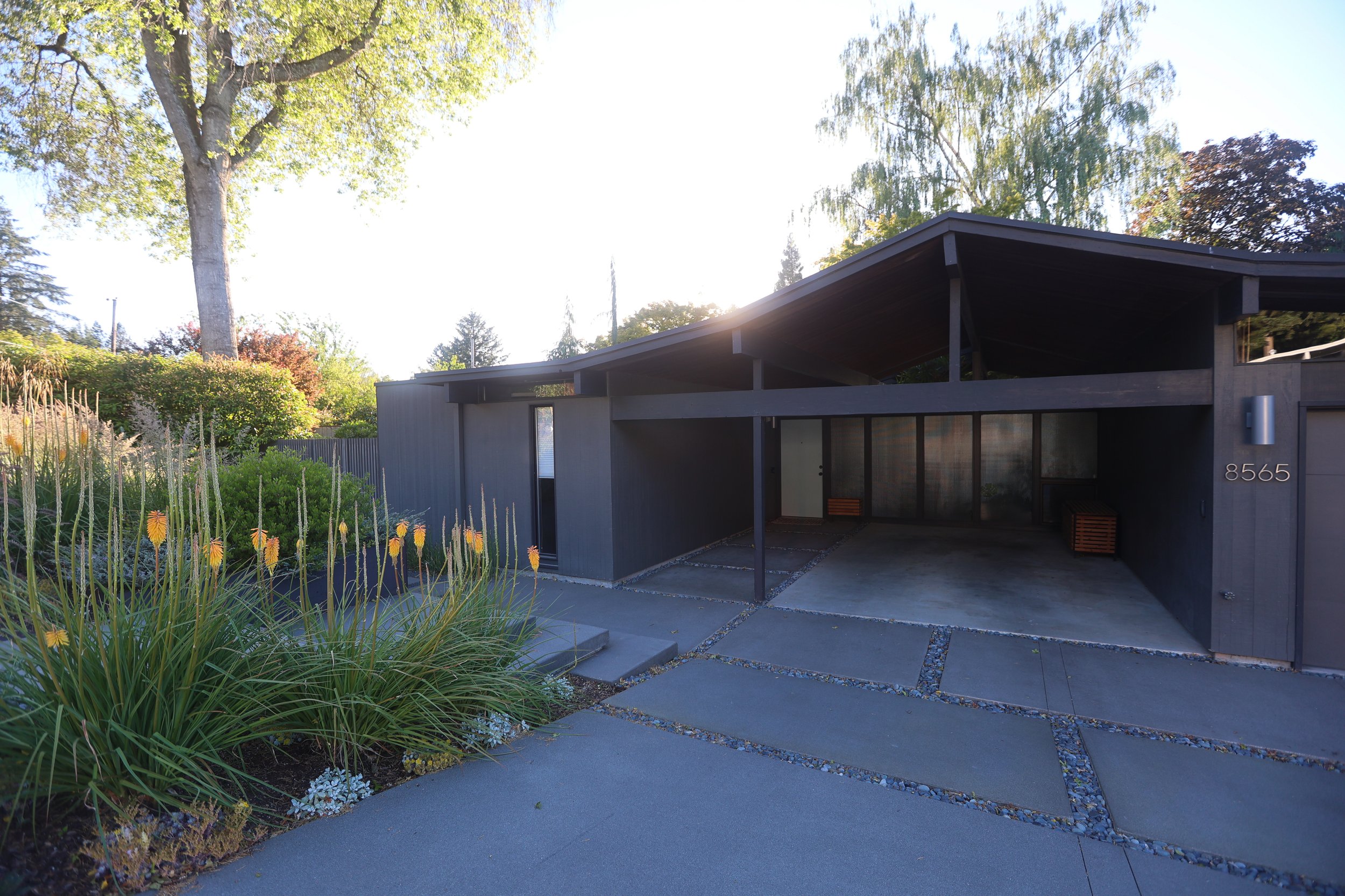 SW Portland entrance.jpg