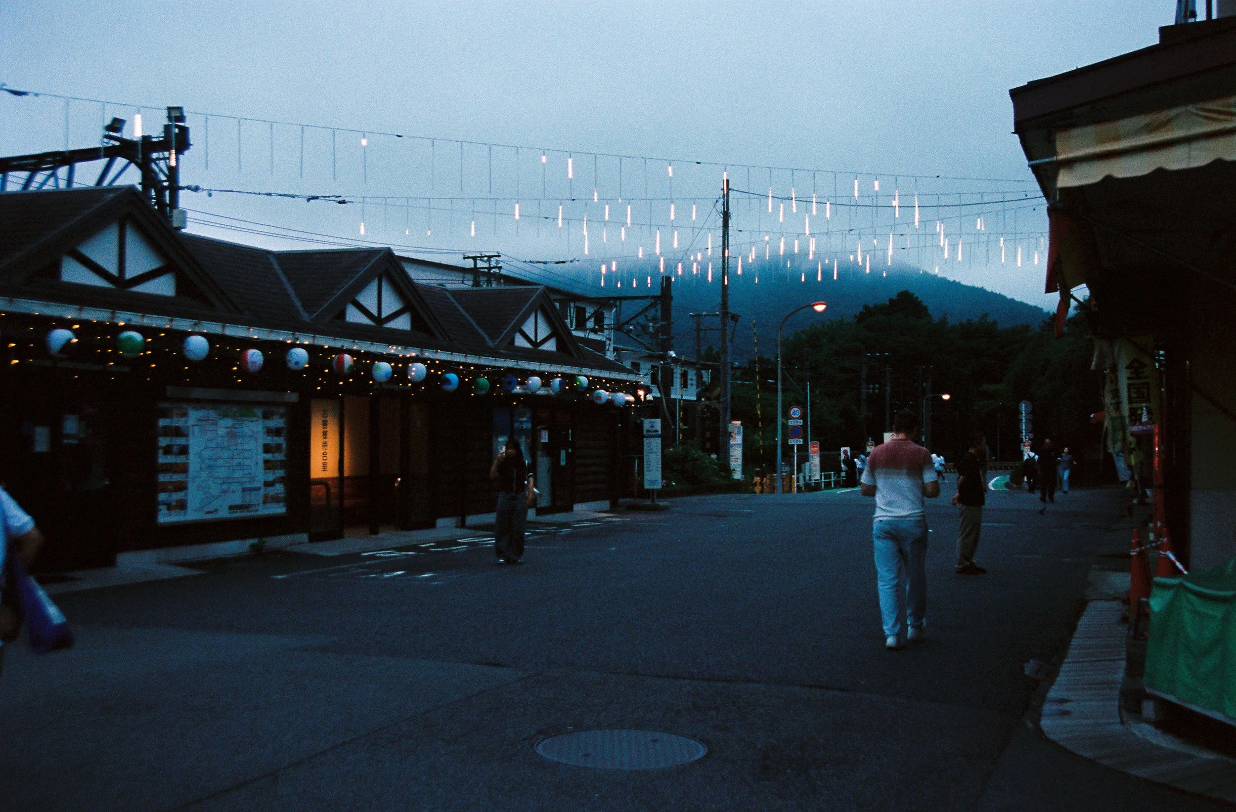 gabr432-R2-034-15A.jpg