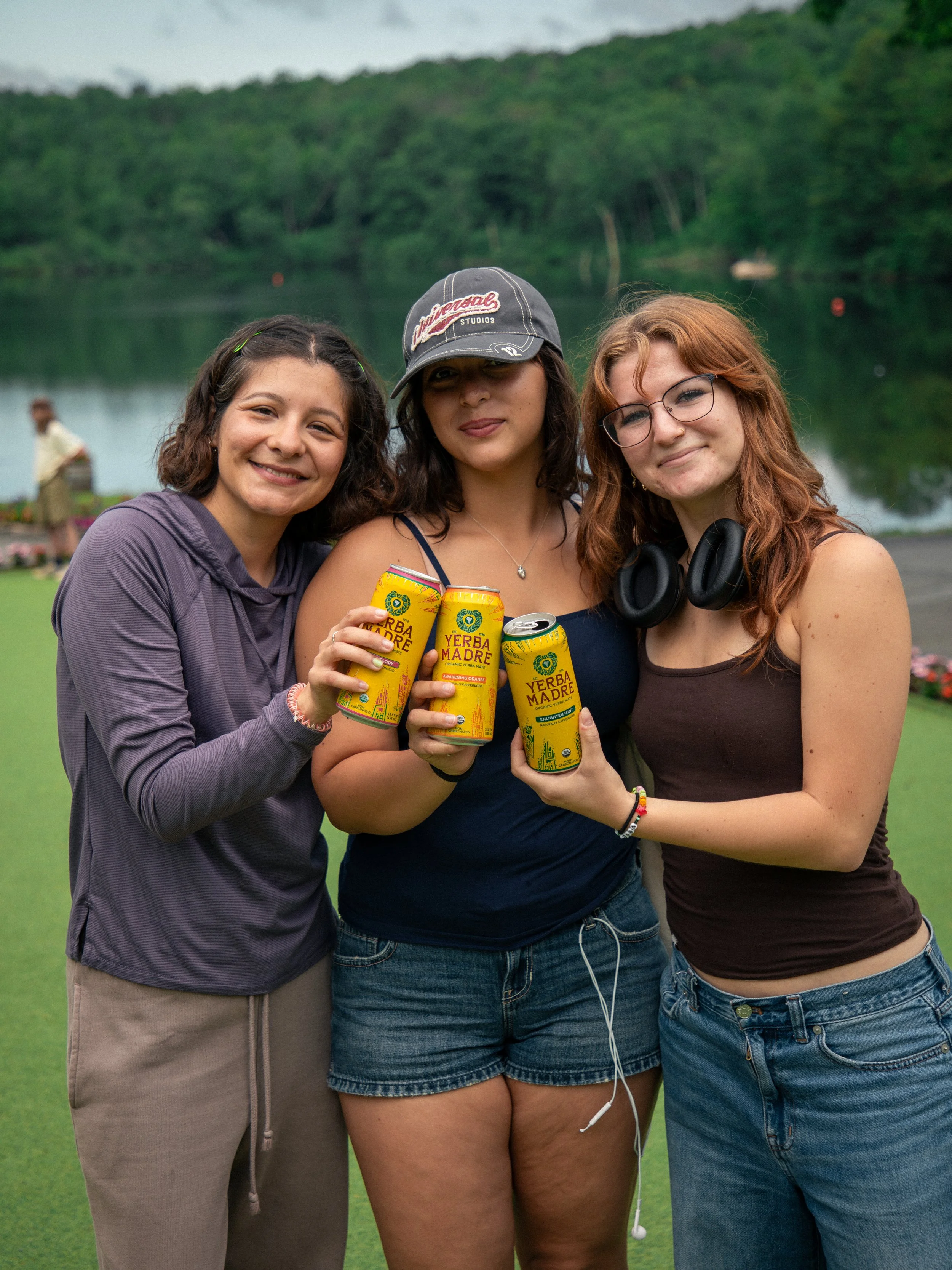 CampYerba_CY-Product-Lifestyle_FriendsCheersWithCans.jpg