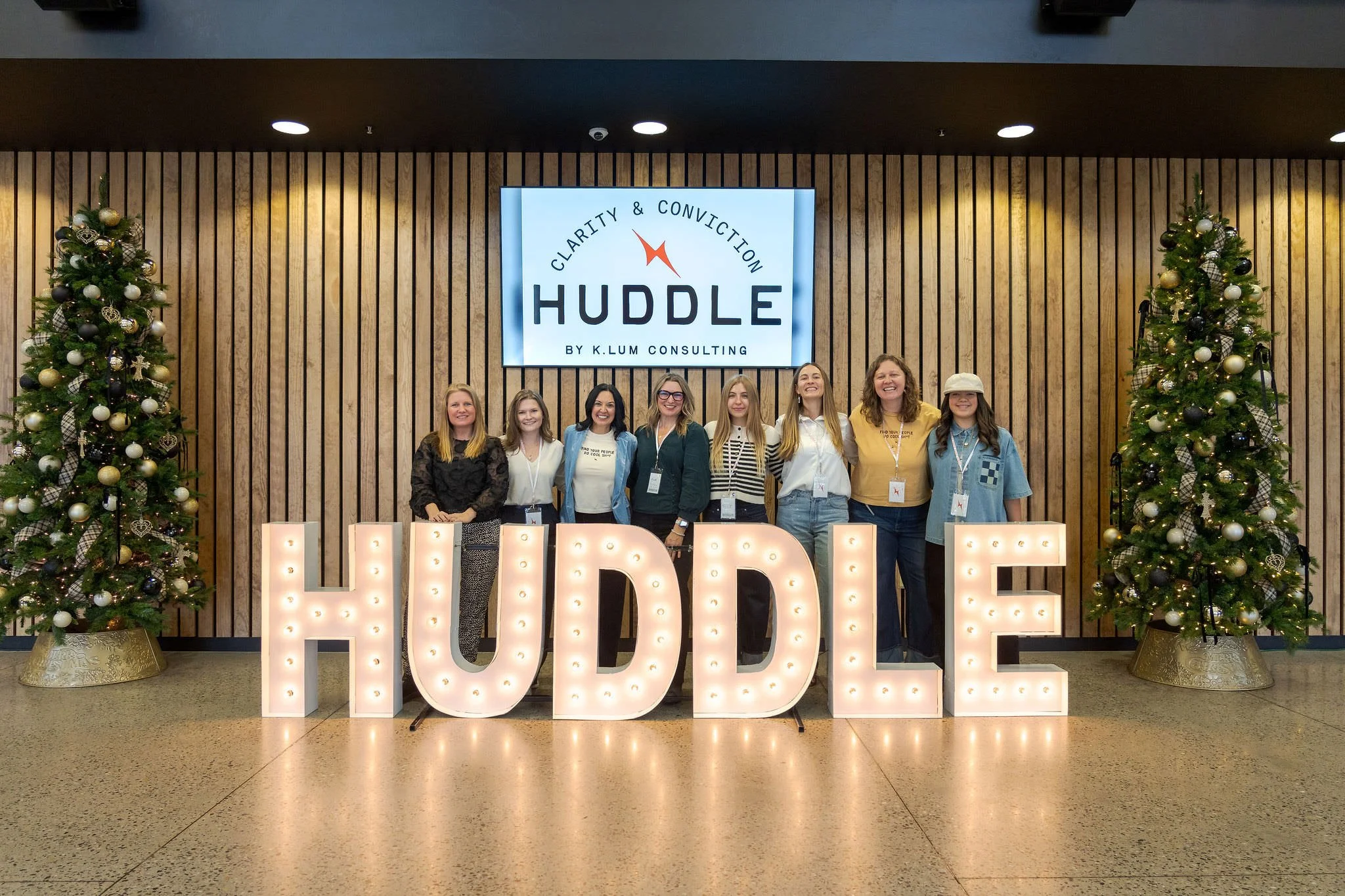 20251204-LIVE-Huddle-03330.jpg