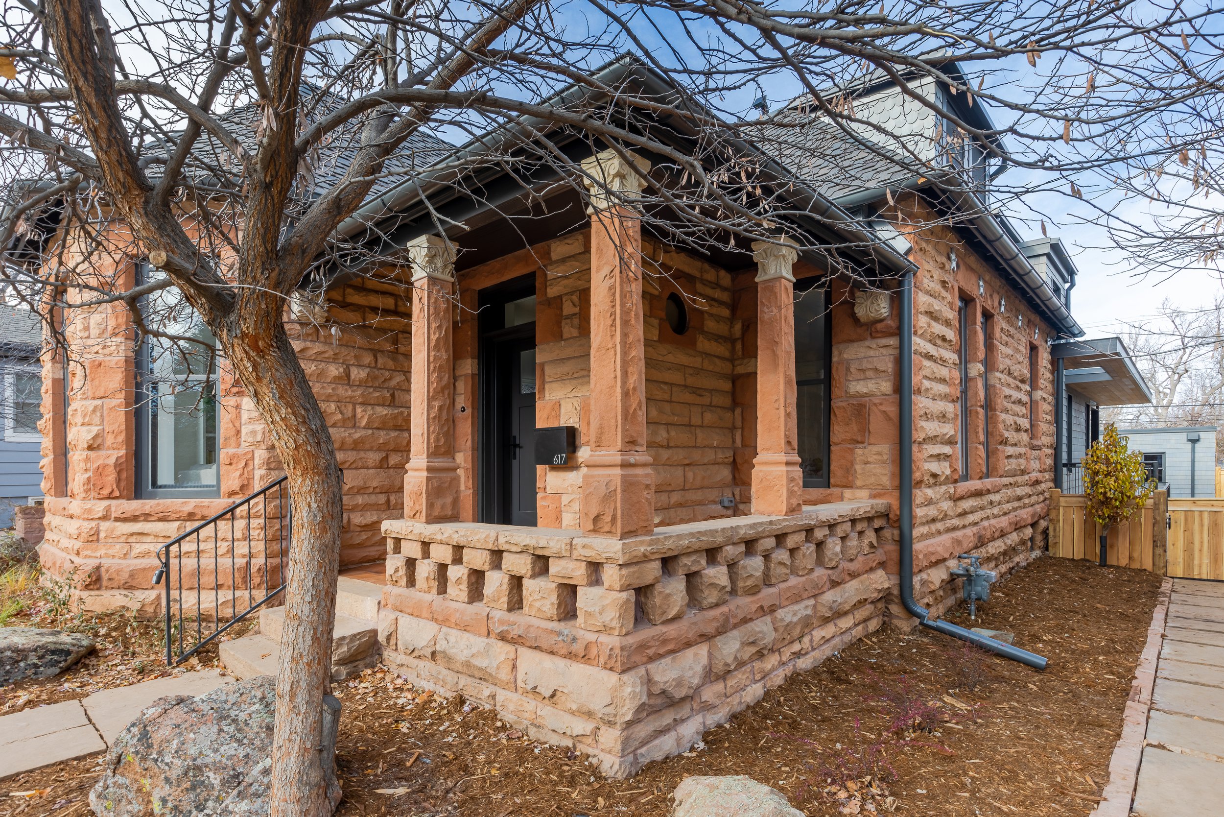 617 Mapleton 99 - Web.jpg