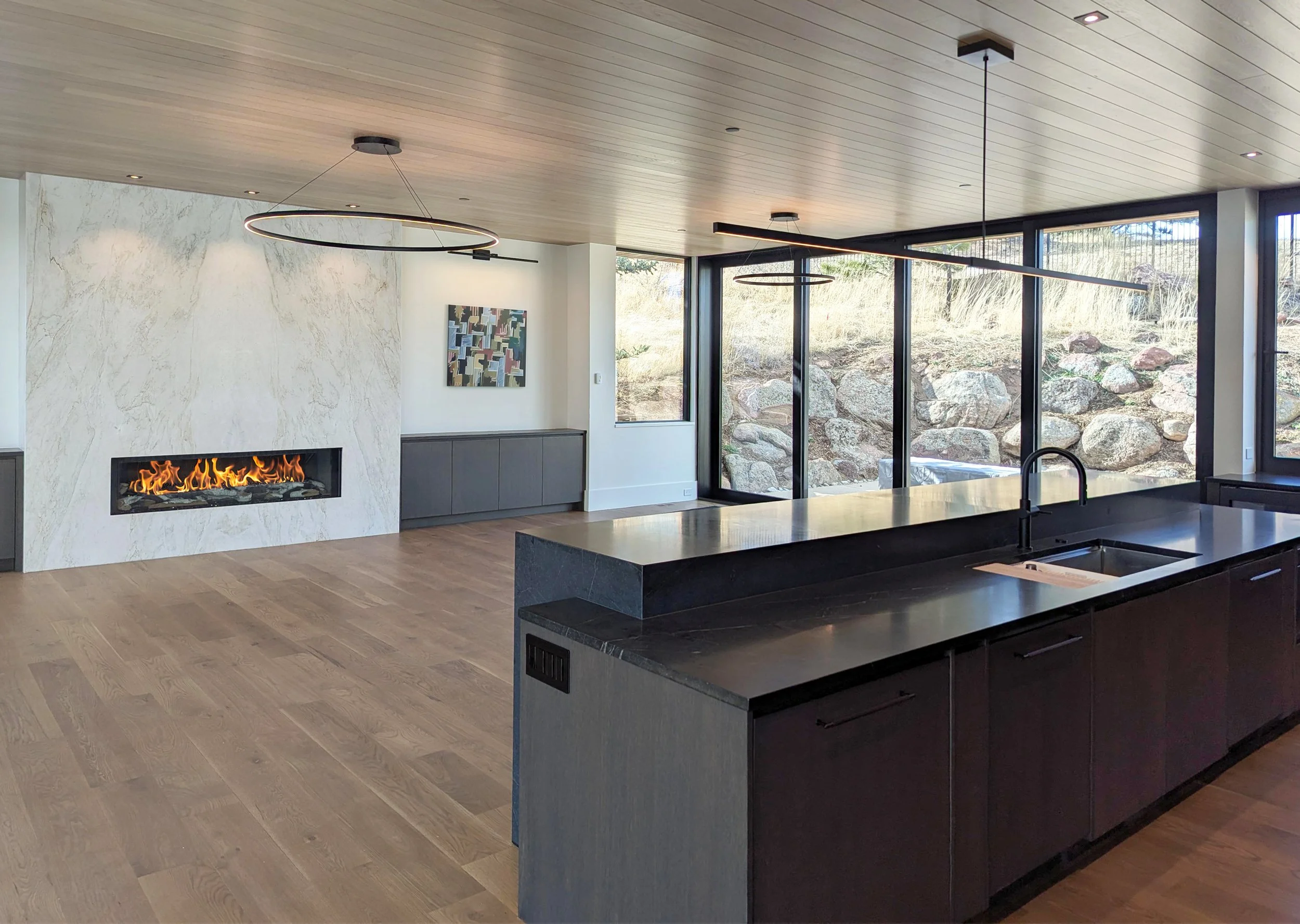 186kitchen 3_150dpi.jpg