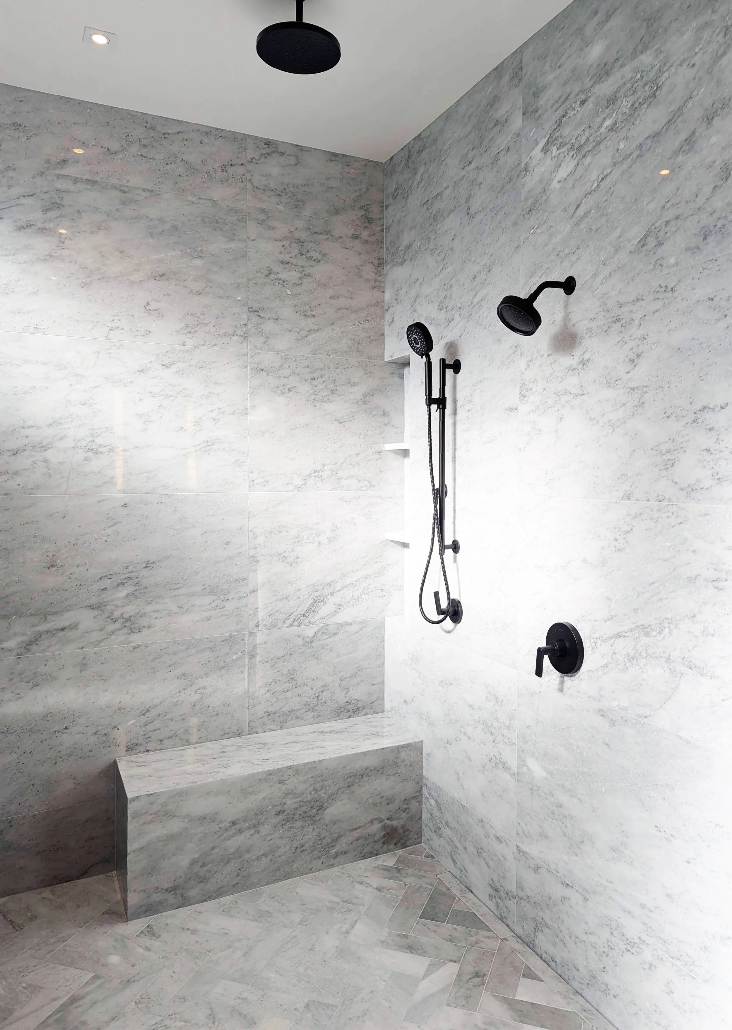 1865_primary bath_ 2_150dpi.jpg