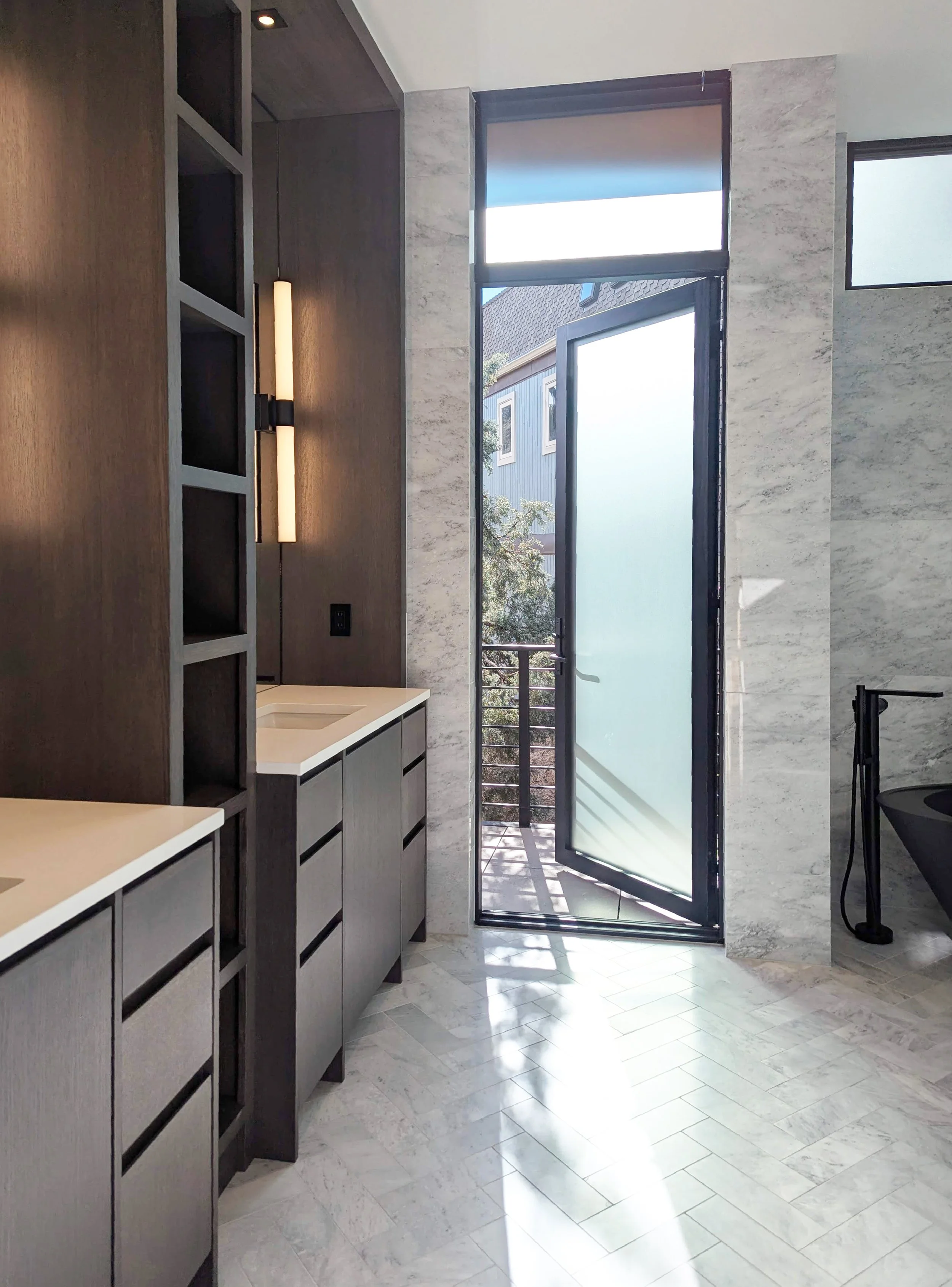 1865_primary bath_ 1_150dpi.jpg