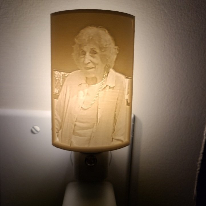 Memorial - Helen.jpg