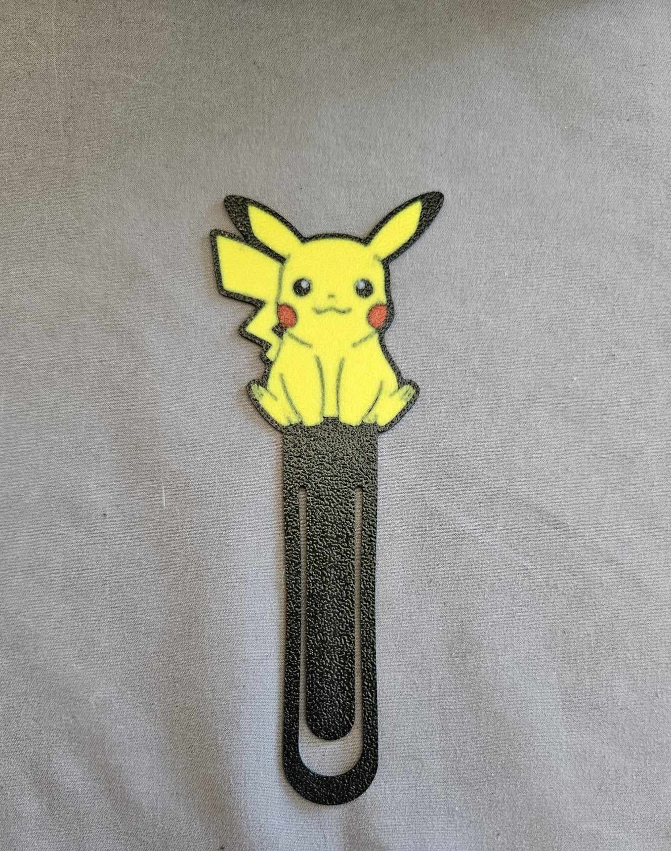 Bookmark.pikachu.1.jpg