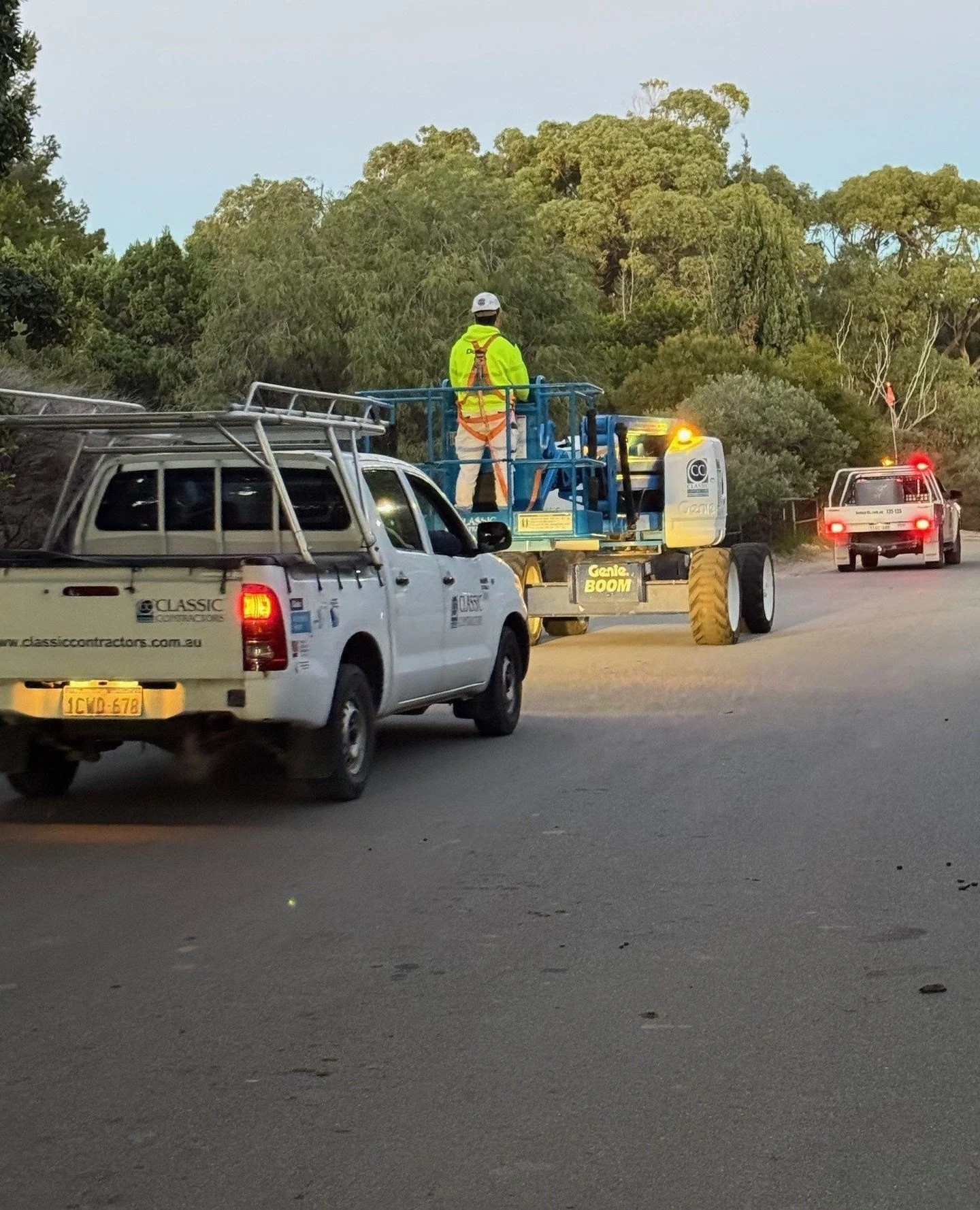 Just your average island cruise&hellip; ⁠
⁠
The team giving parade vibes driving to site on Rottnest Island 🏝️😉⁠
⁠
#RottnestIsland #WorkConvoy #EWPAdventures #TeamOnTour #PaintingLife #ScenicWorkdays #ClassicContractors