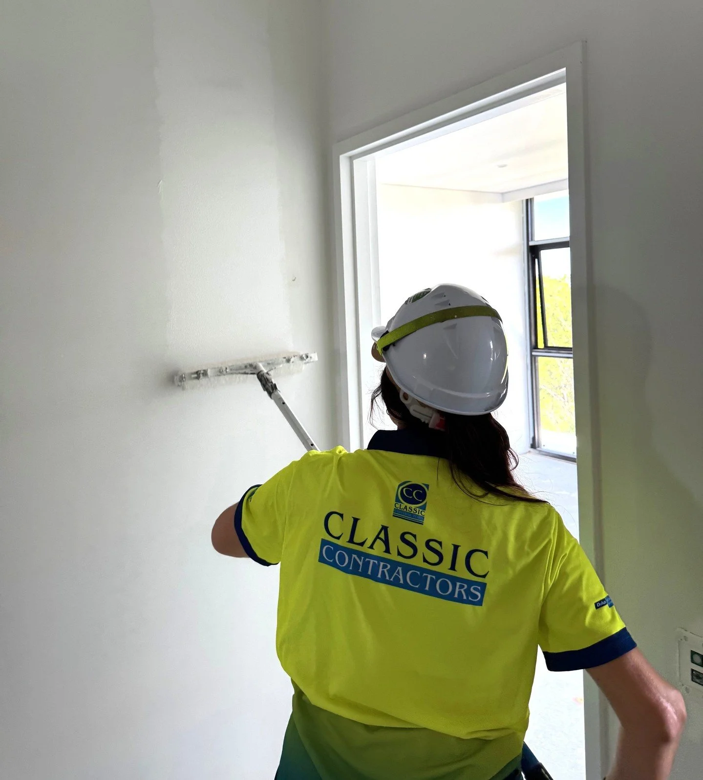 It&rsquo;s all hands-on deck at The Gardens project. 🌇Our team is hard at work bringing this new build to life, ready for completion in January. Proud to be part of creating another standout finish in Perth!⁠
⁠
#ClassicContractors #PaintersofPerth #