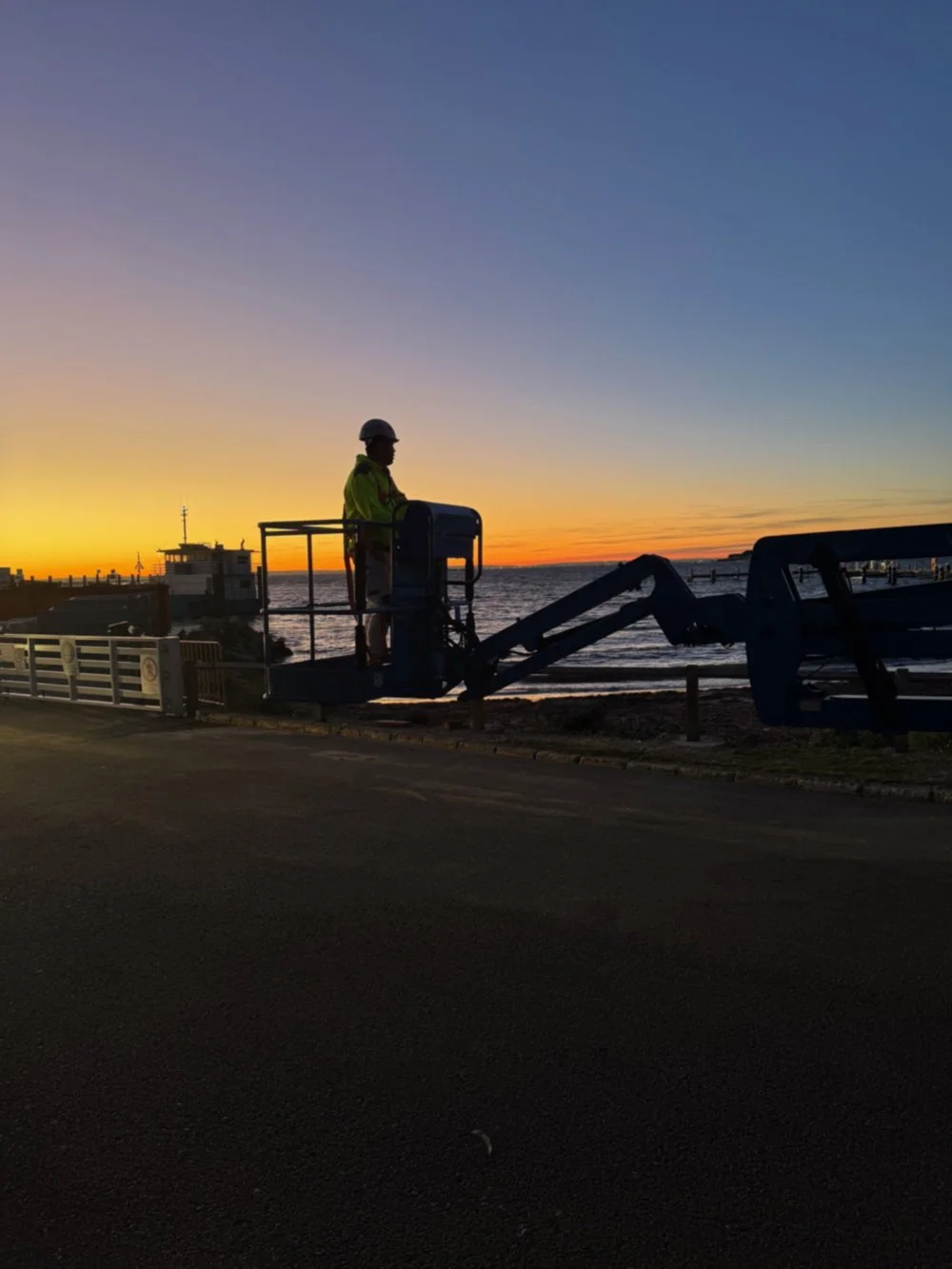 Classic-Contractors_Elevated_Work_Platform.jpg