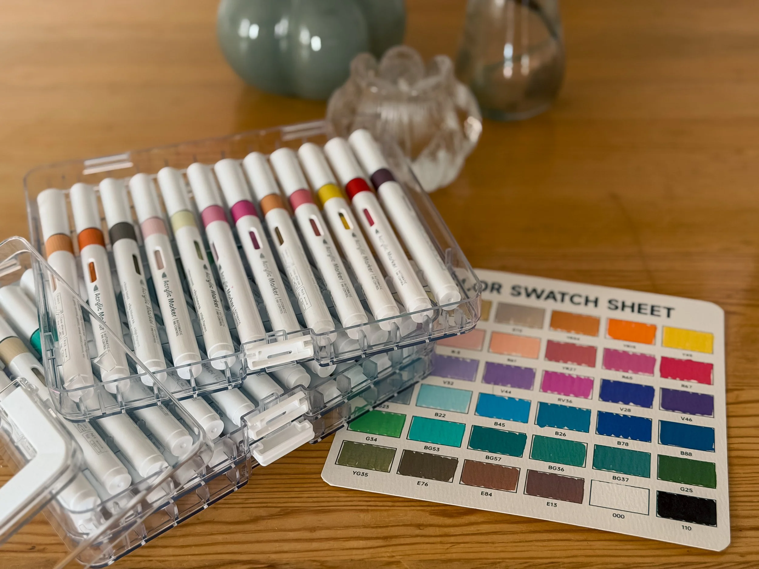 Shuttleart acrylic markers