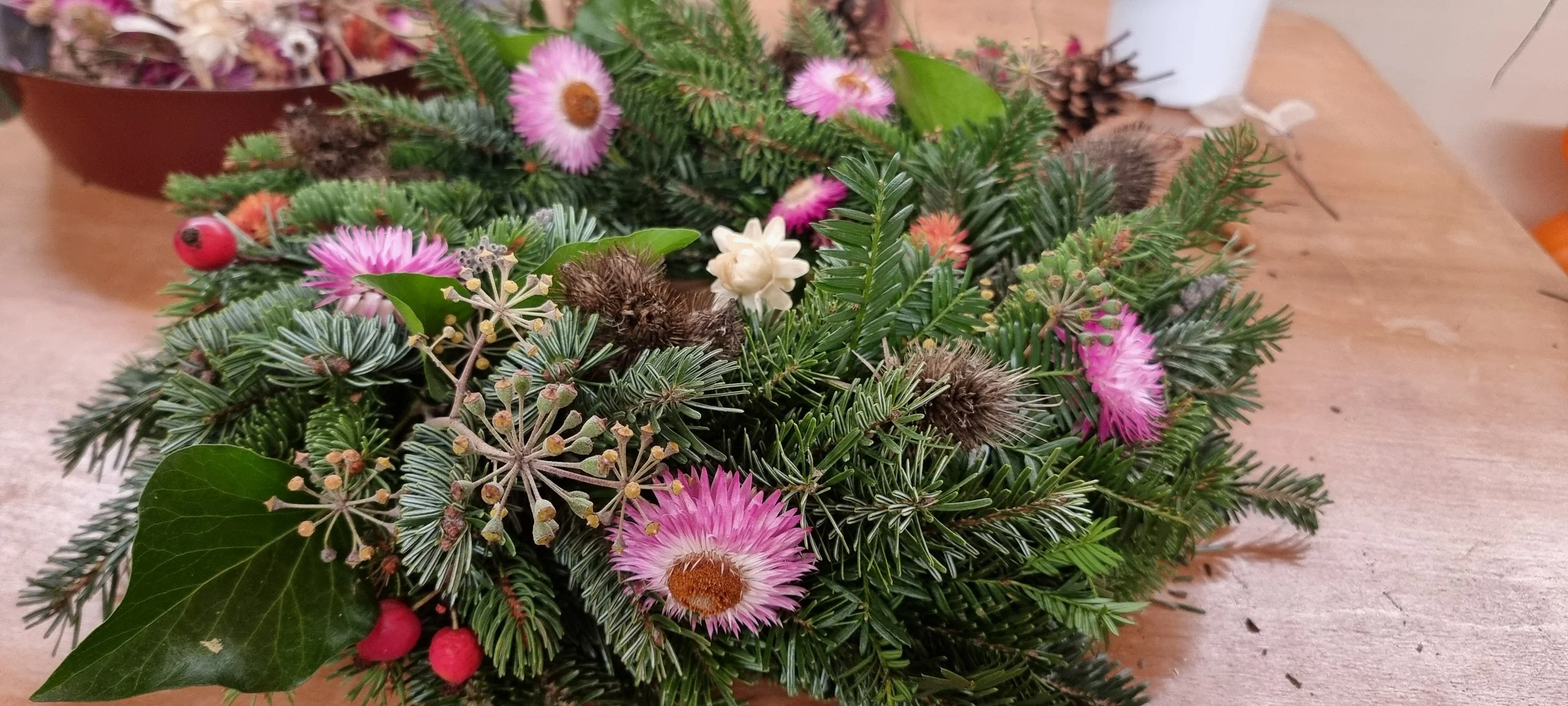 Advent Kranz binden am Campus