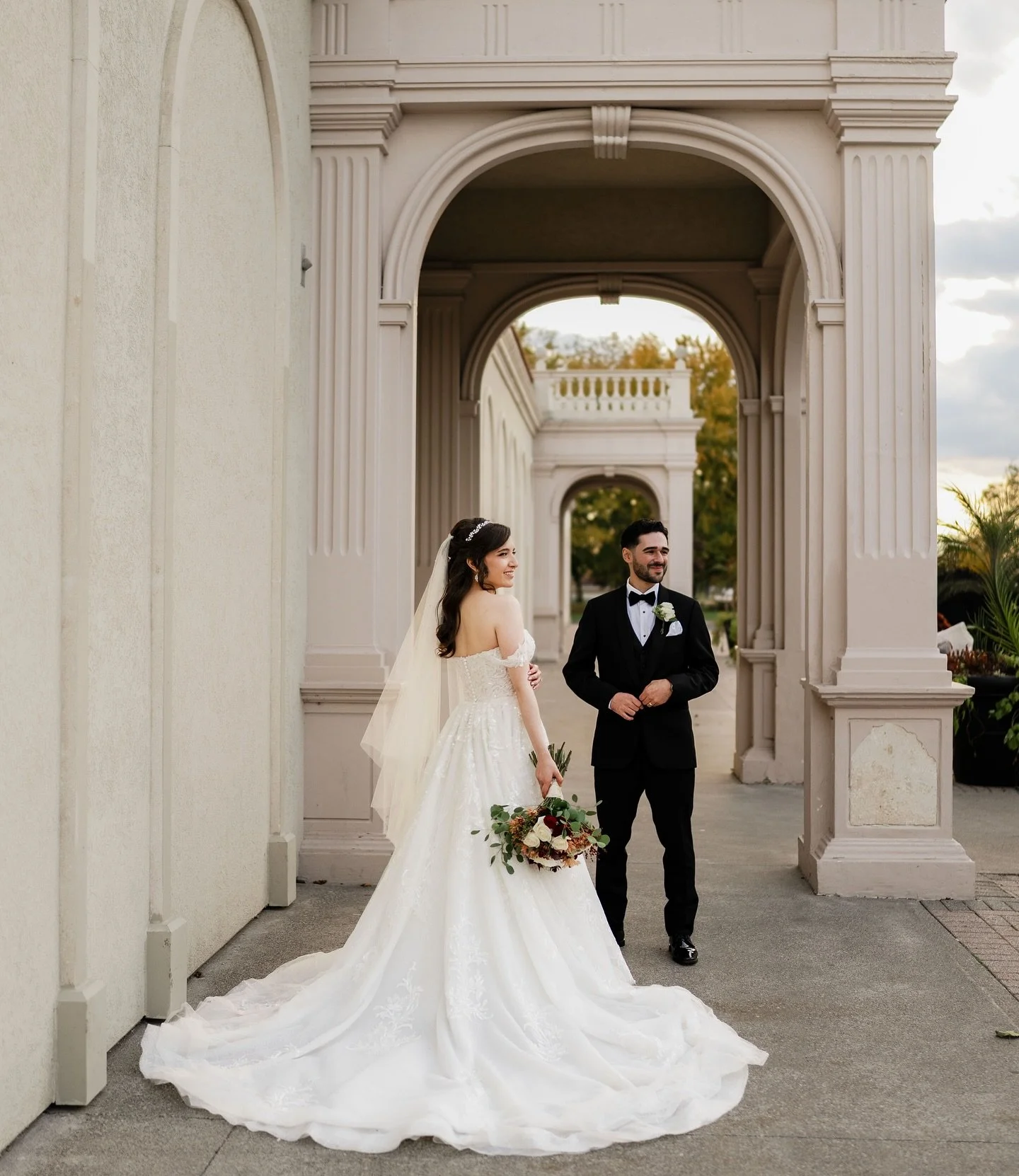 Connor + Sophia 🤵🏻&zwj;♂️ 👰🏻&zwj;♀️