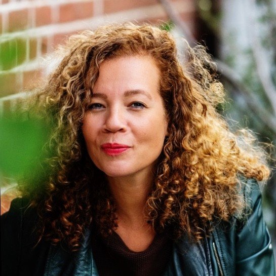 Moderator Jeanine Jansen