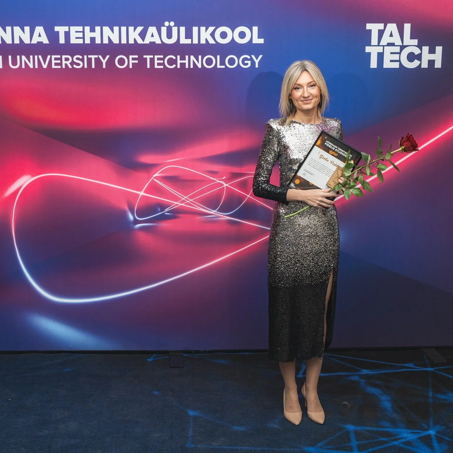 Oktoobri alguses v&otilde;tsin vastu Tallinna Tehnika&uuml;likooli &uuml;li&otilde;pilaskonna teenetem&auml;rgi.

On olnud 9 &auml;gedat ja edukat aastat. T&auml;nan usalduse eest!

Ja t&auml;nan selle ning k&otilde;ikide vahepealsete tunnustuste ees