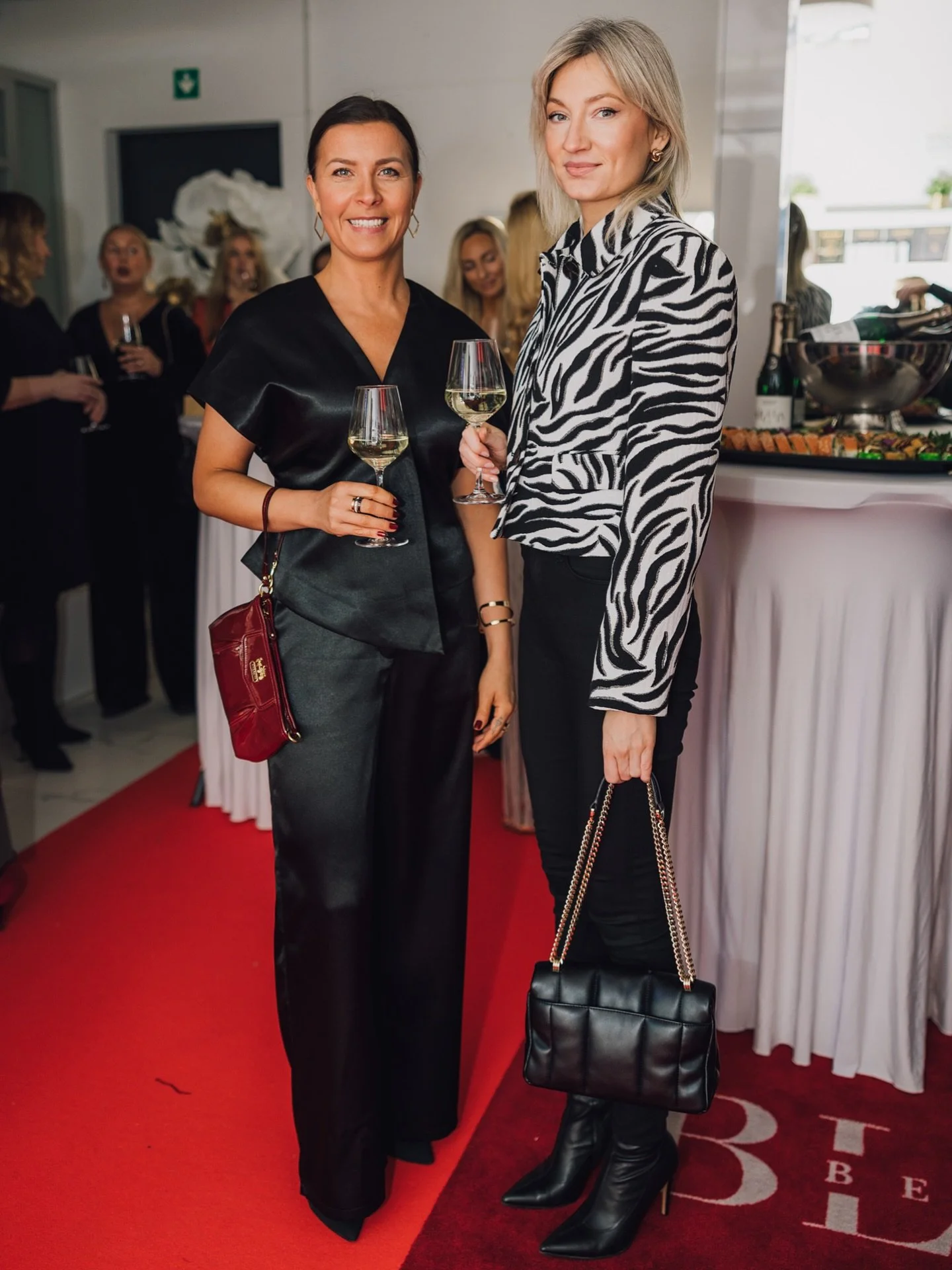 @blanchebeautyclinic
📷 Silver Siilak