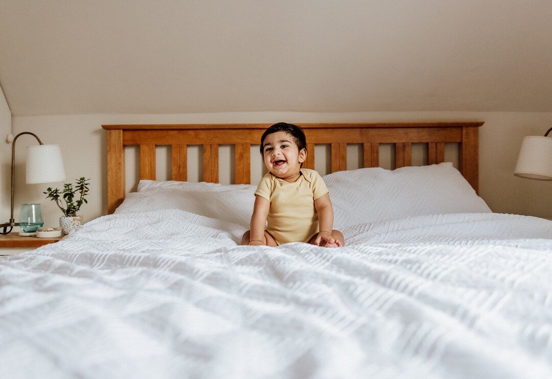 Swipe right for some Friday feels 😍

This little nugget is sitting up and is very pleased with himself! I feel like he's growing up in fast forward, so I'm making it a point to try and document these fleeting moments ❤️ 
.
.
.
.
.
.
#thislittlelifep