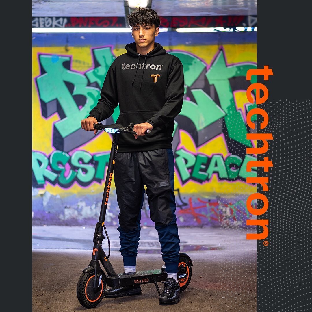 🛴 Grab a techtron electric scooter today to experience the best in class e-scooter of 2022, as rated by Auto Express and electroheads.

✅ 25km max range
✅ 700w peak motor
✅ Puncture-proof honeycomb anti-skid tyres
✅ 37v 7.5ah battery
✅ Bespoke app a