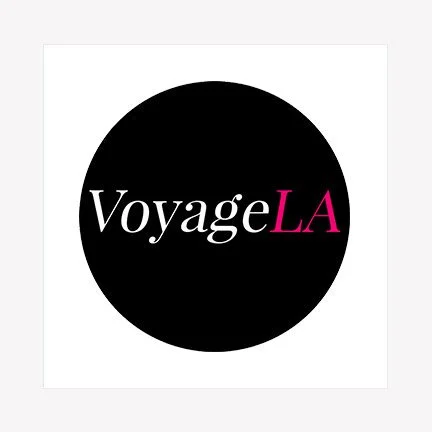 LOGO_GEORGE_STROUMBOULIS_PRESS_VOYAGE-LA_MAGAZINE.jpg