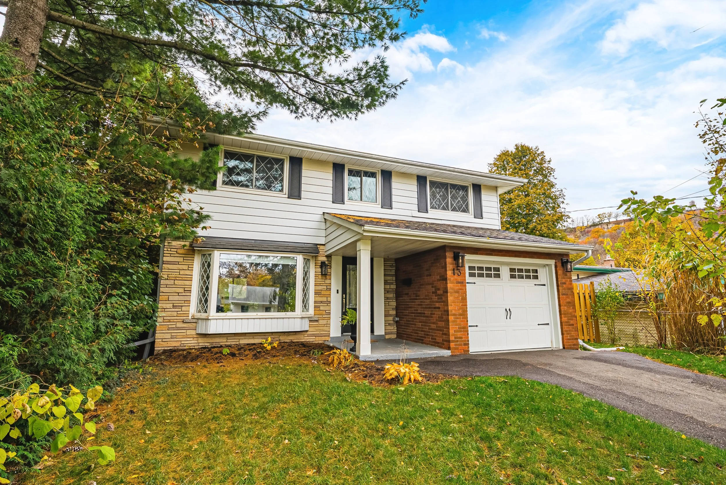 1 - 13 Delsey St, Dundas.jpg