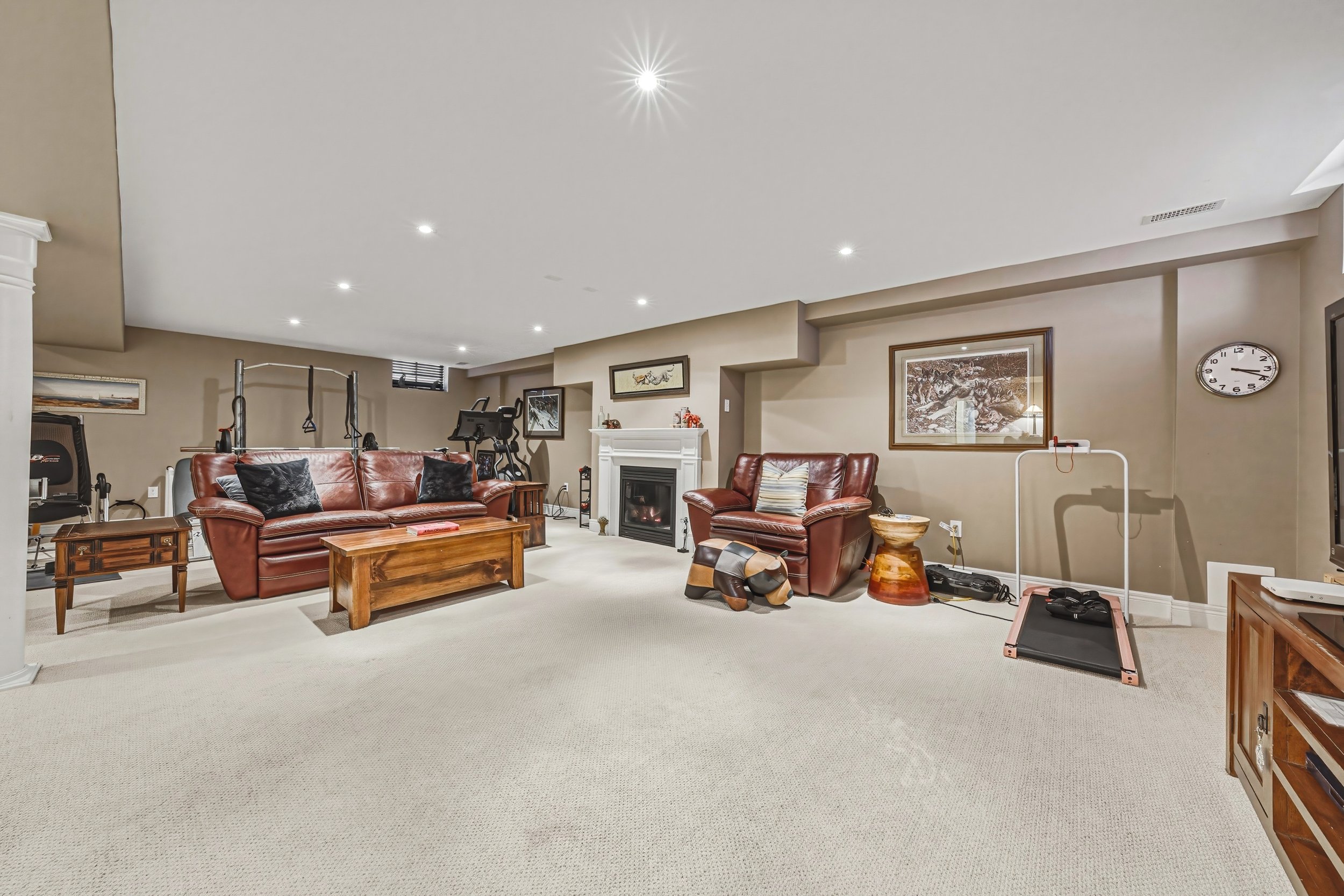 42 - 405 Valridge Dr, Ancaster.jpg