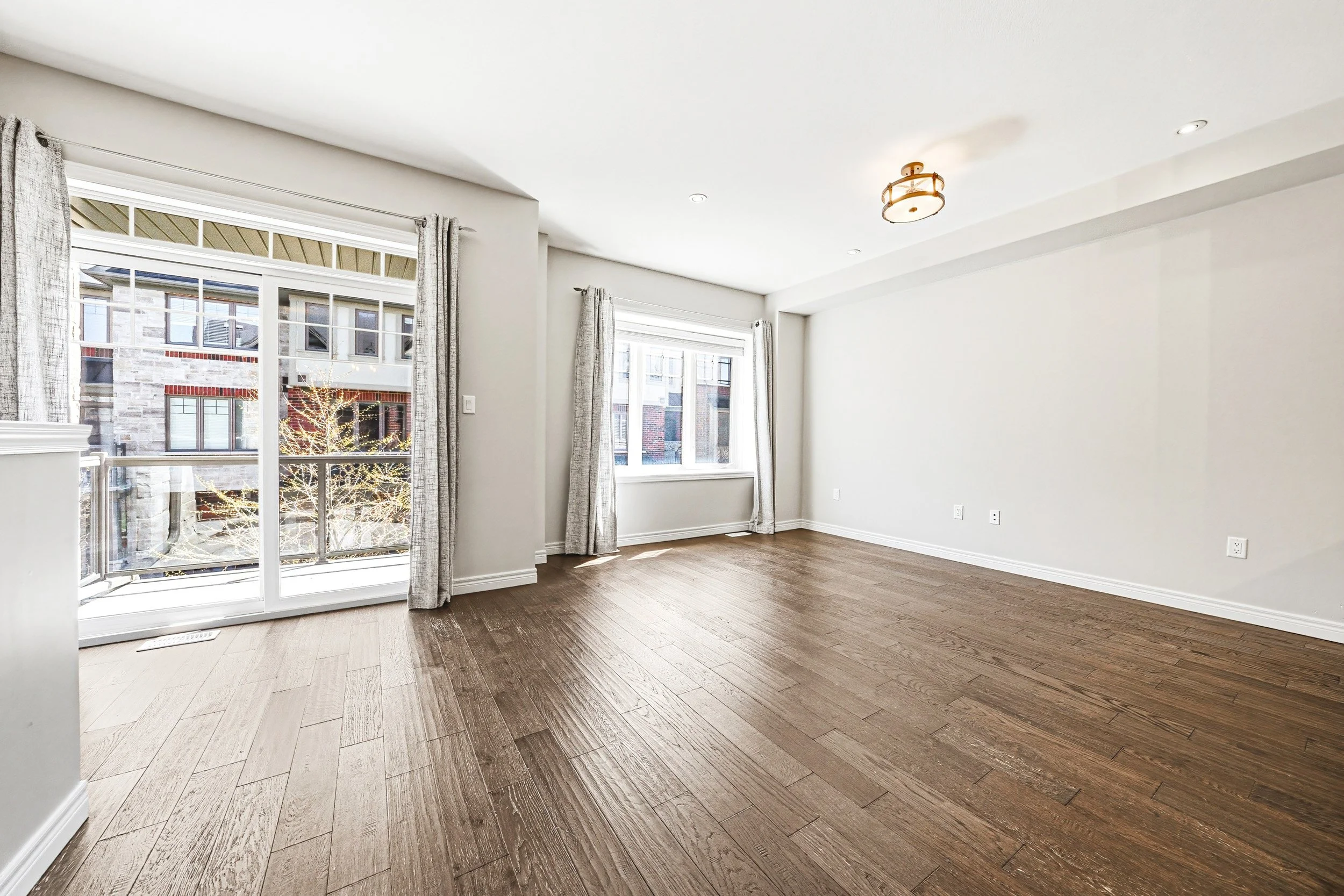 9 - 4 Bird Lane, Ancaster.jpg