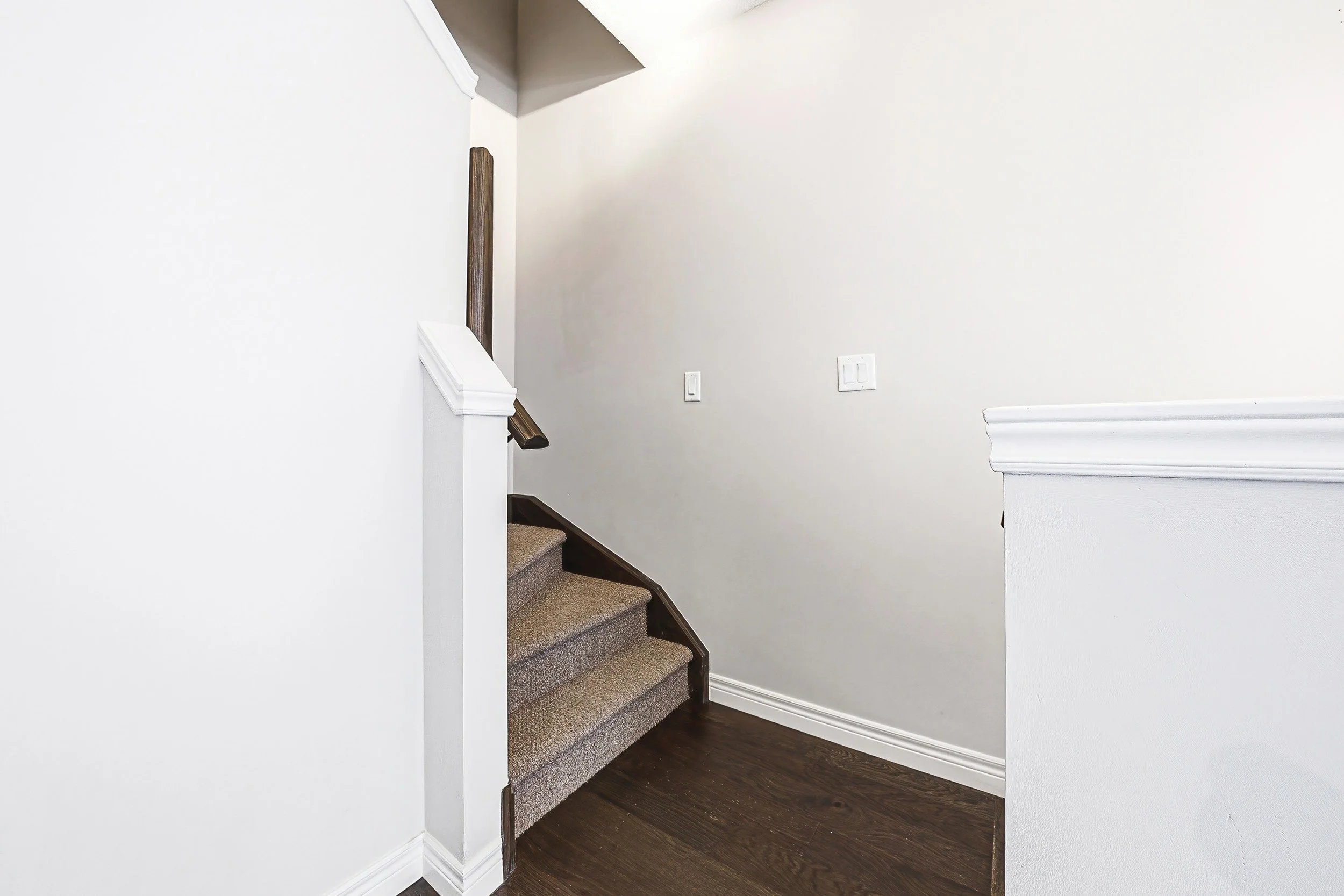 7 - 4 Bird Lane, Ancaster.jpg