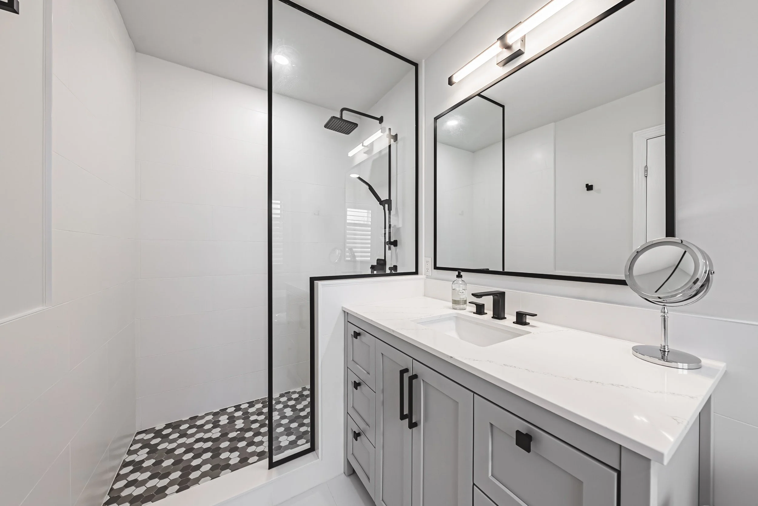26 - 2244 Dewsbury Dr, Oakville.jpg