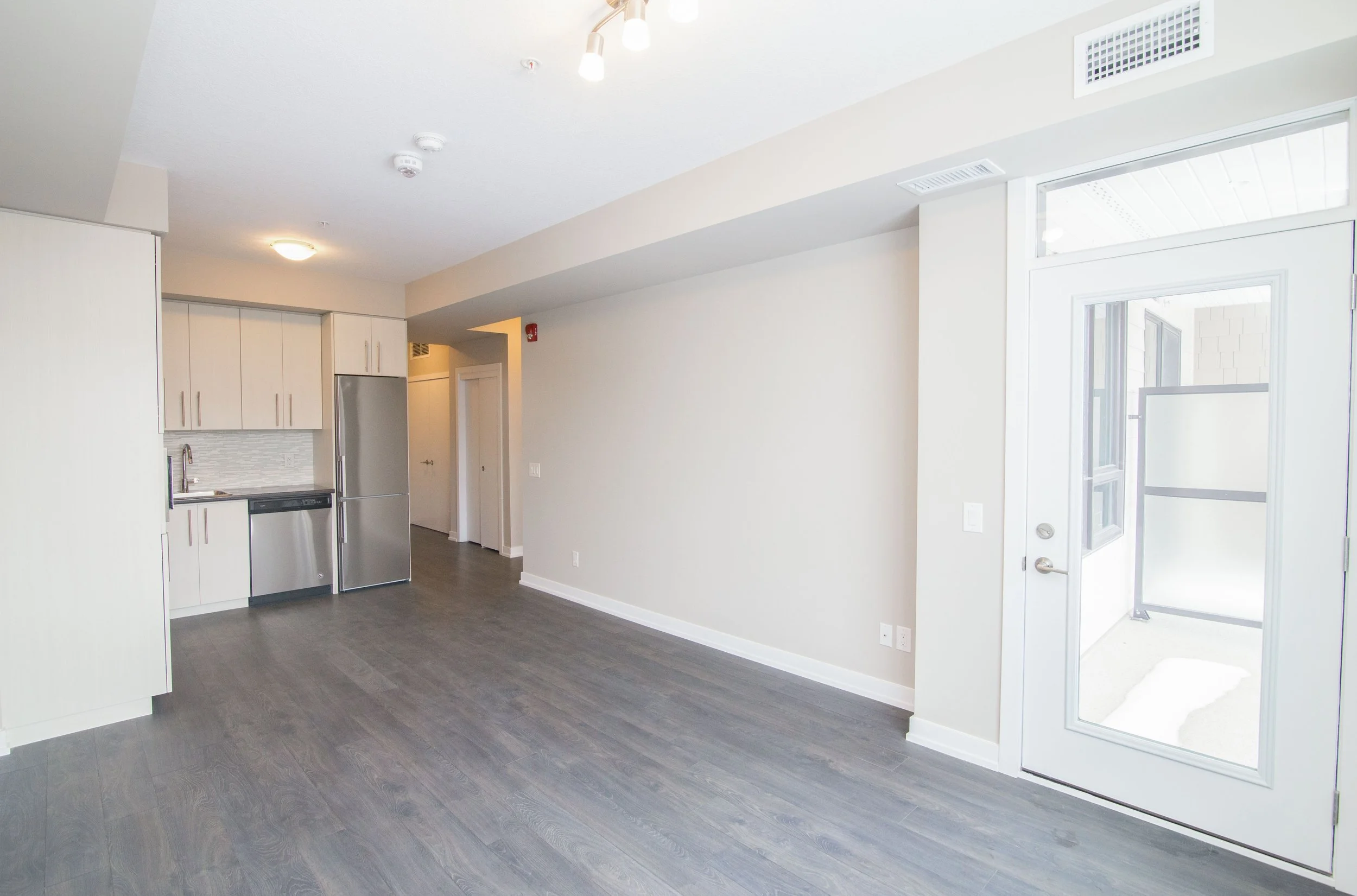 519 - 10 Espanlade Lane_9.jpg