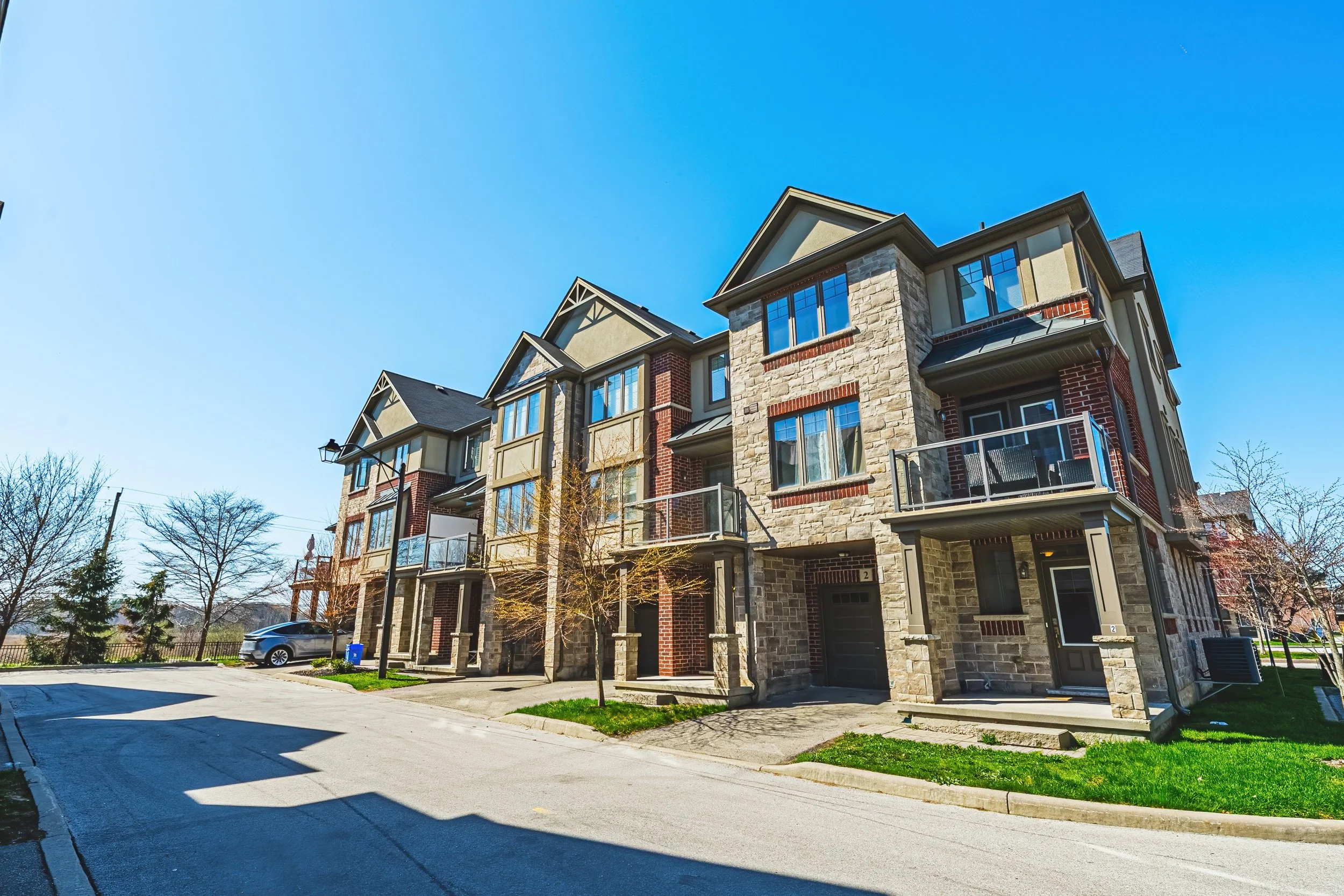 3 - 4 Bird Lane, Ancaster.jpg