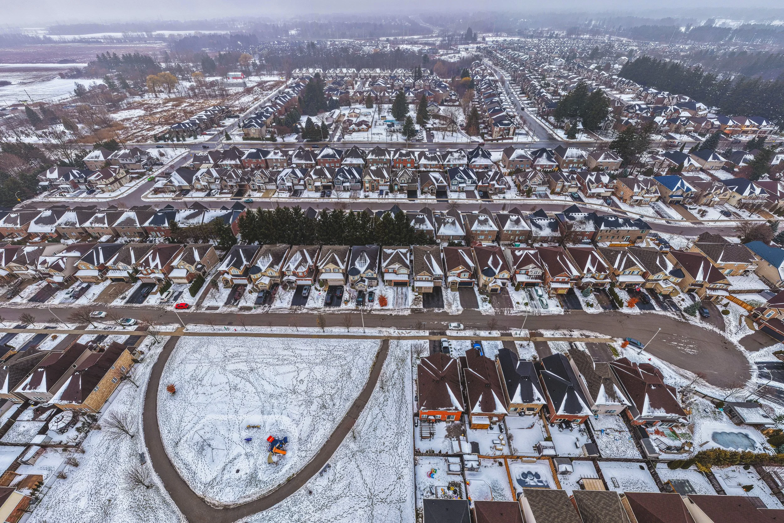 48 - 85 Peer Court, Ancaster.jpg